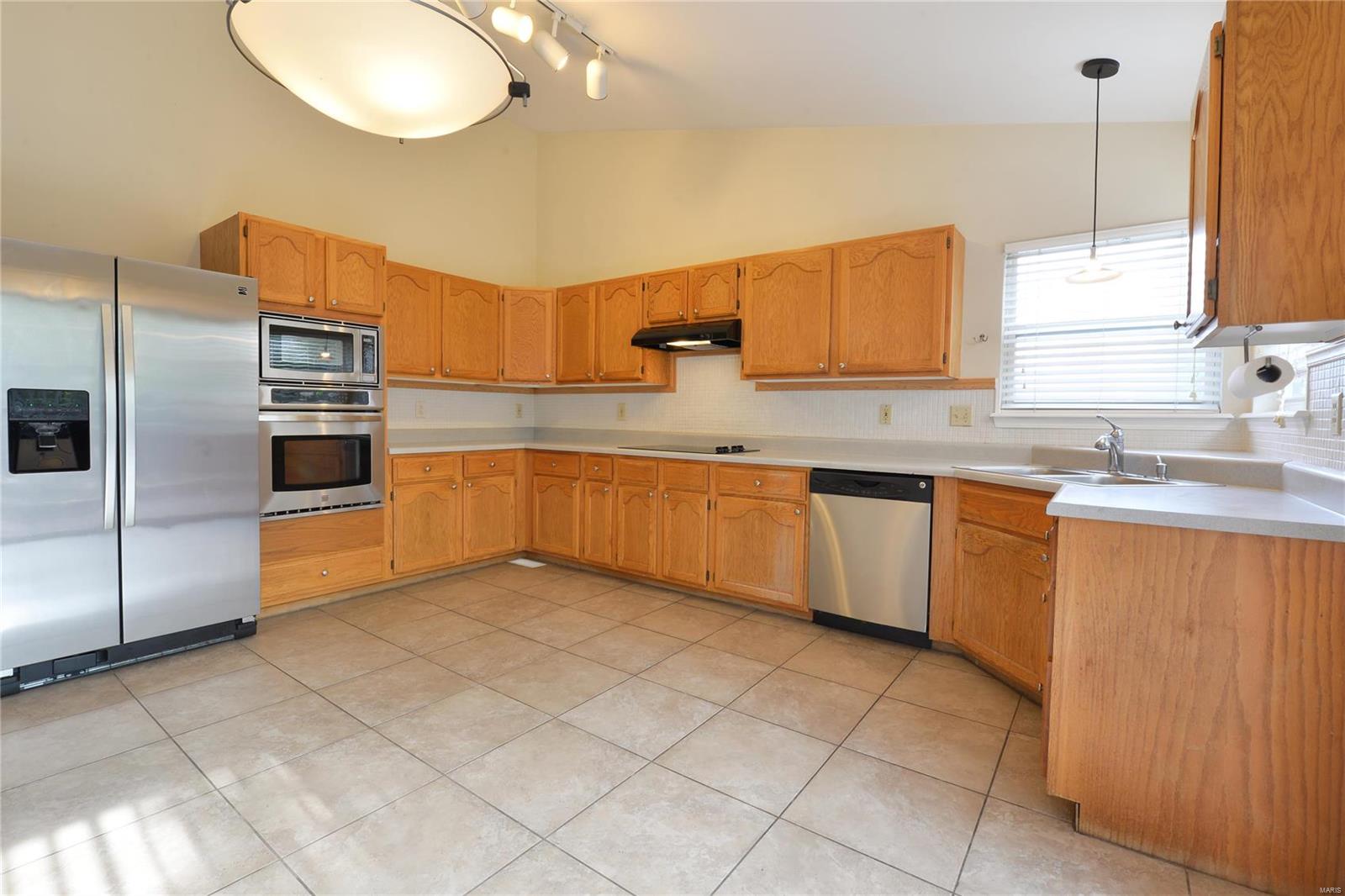 Crystal Creek Pointe II - Residential Lease