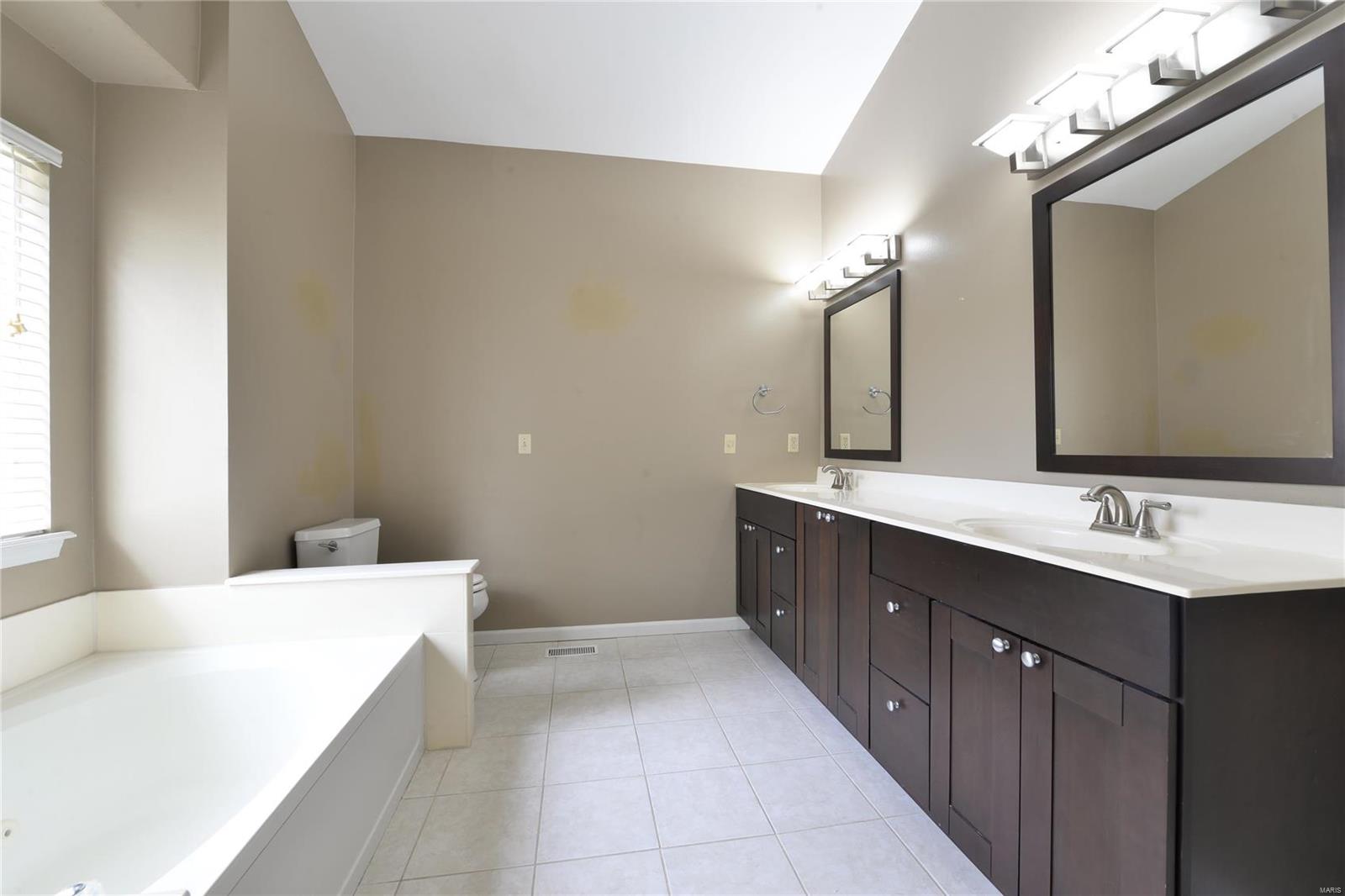 Crystal Creek Pointe II - Residential Lease