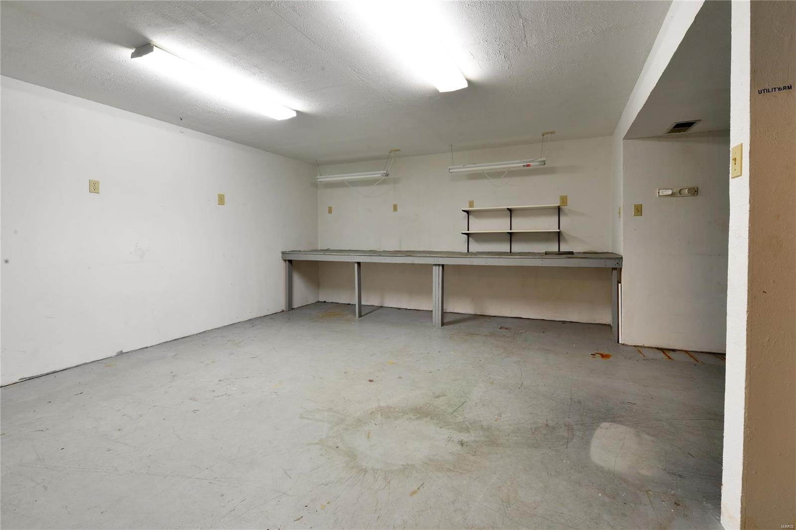 Crystal Creek Pointe II - Residential Lease