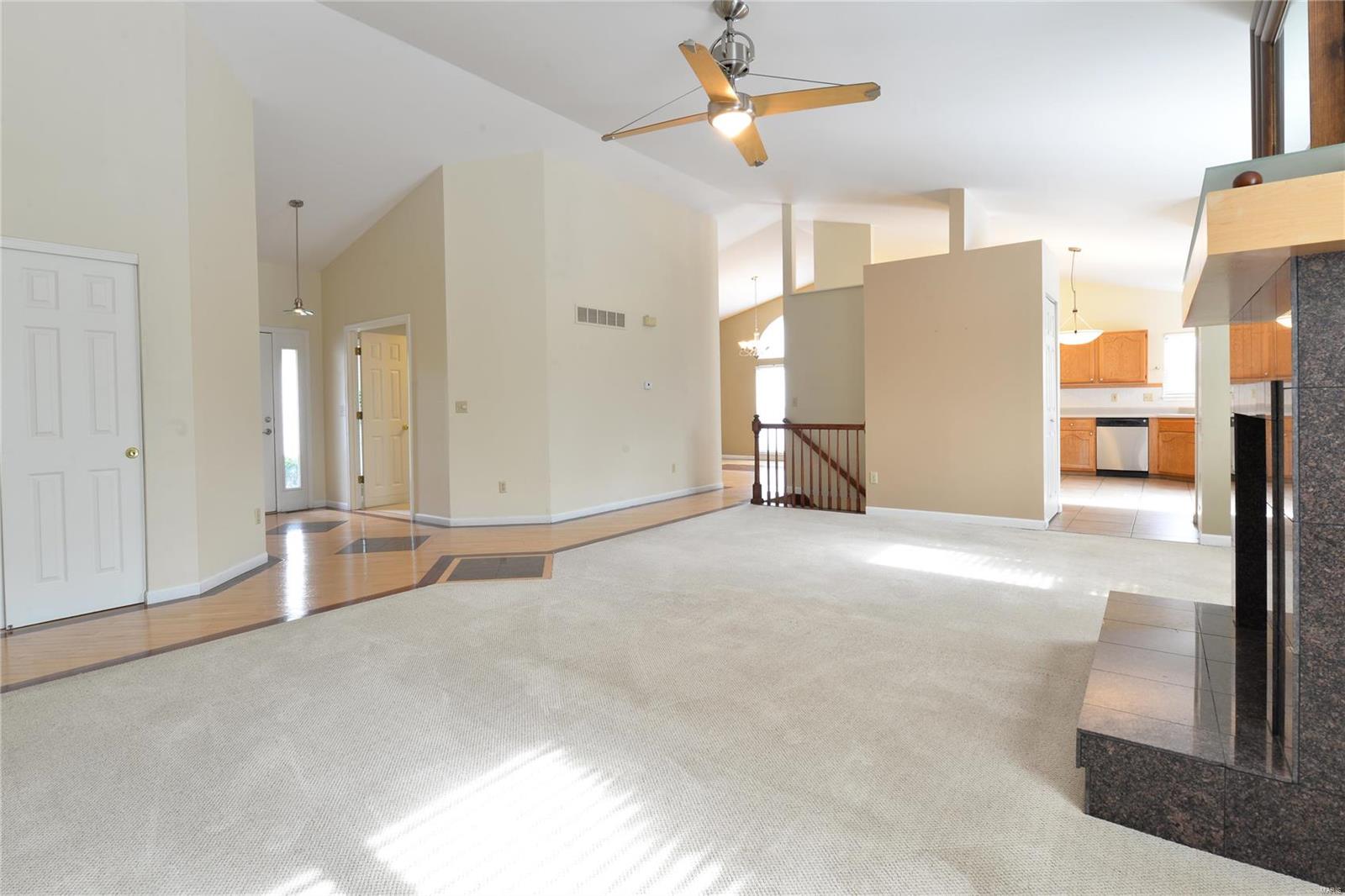 Crystal Creek Pointe II - Residential Lease