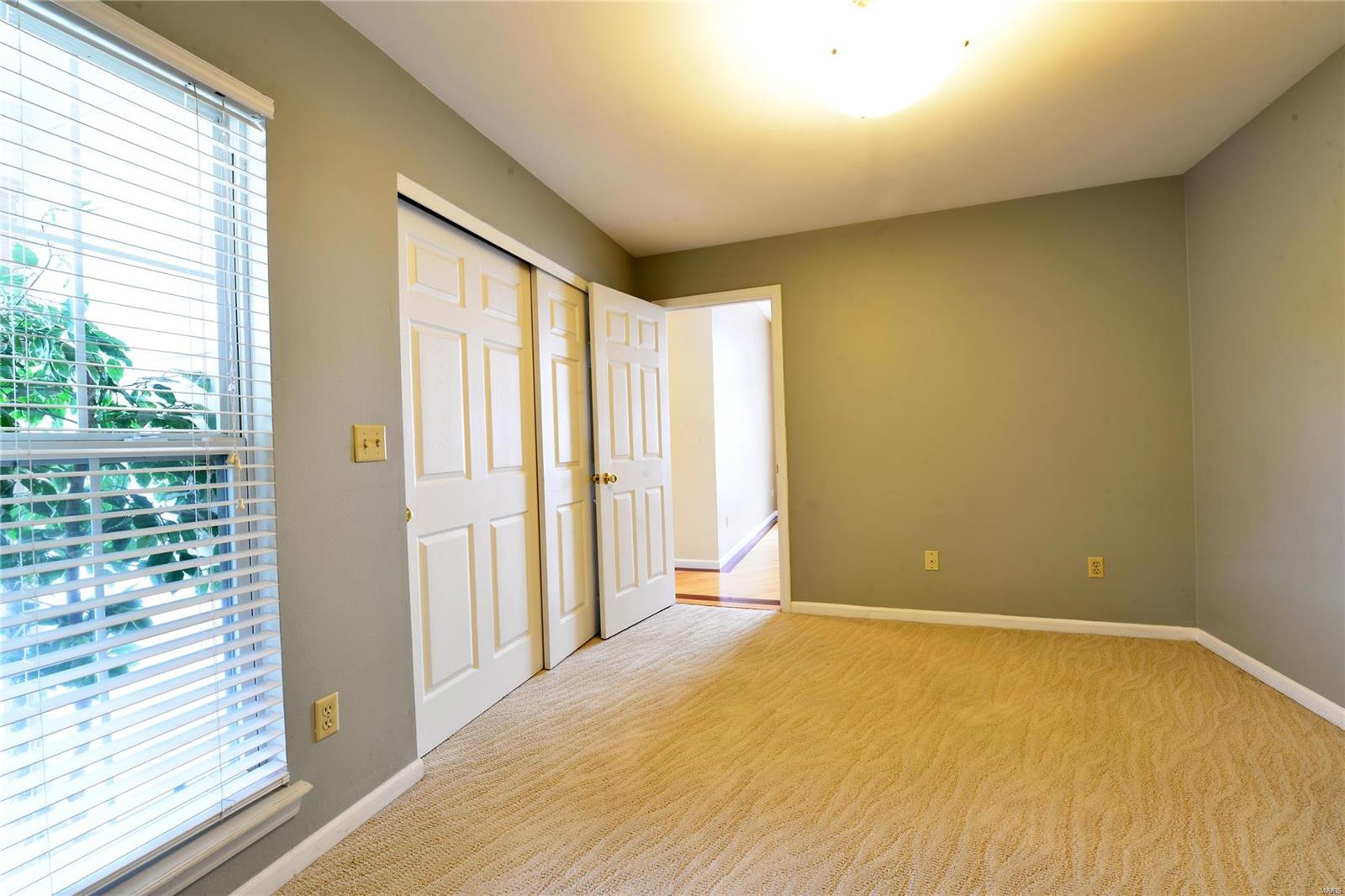 Crystal Creek Pointe II - Residential Lease