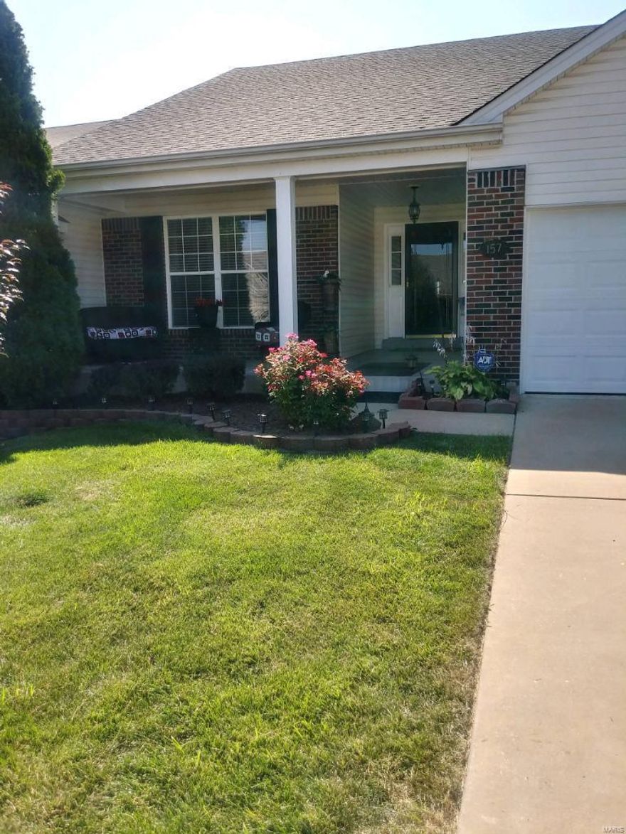 This Beautiful Villa is located in Richmond Place, a formal display villa with lot of amenities inside. Walk into the large foyer area is bright and open with beautiful hardwood flooring.  The Greatroom is vaulted with a gas fireplace.  The master suite is spacious with his and her closets. The master bath has a large round tub and there is a separate shower.  The kitchen has a center island, hardwood flooring, with plenty of cabinets. There is a main floor laundry room.  The basement is professionally finished with over 1000 sq. ft. of living space that includes a family room, bedroom and a full bath. This villa is a walkout with a deck and a patio that backs up to trees. Location: Ground Level