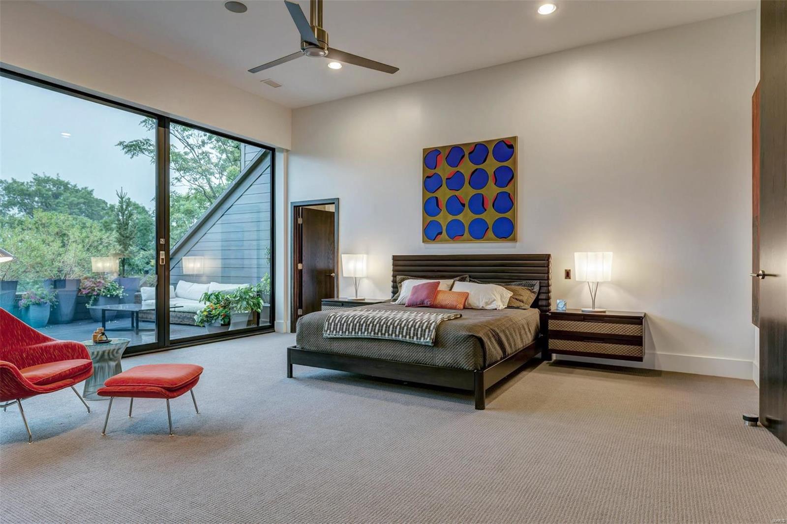 Pershing Place Condo - Residential