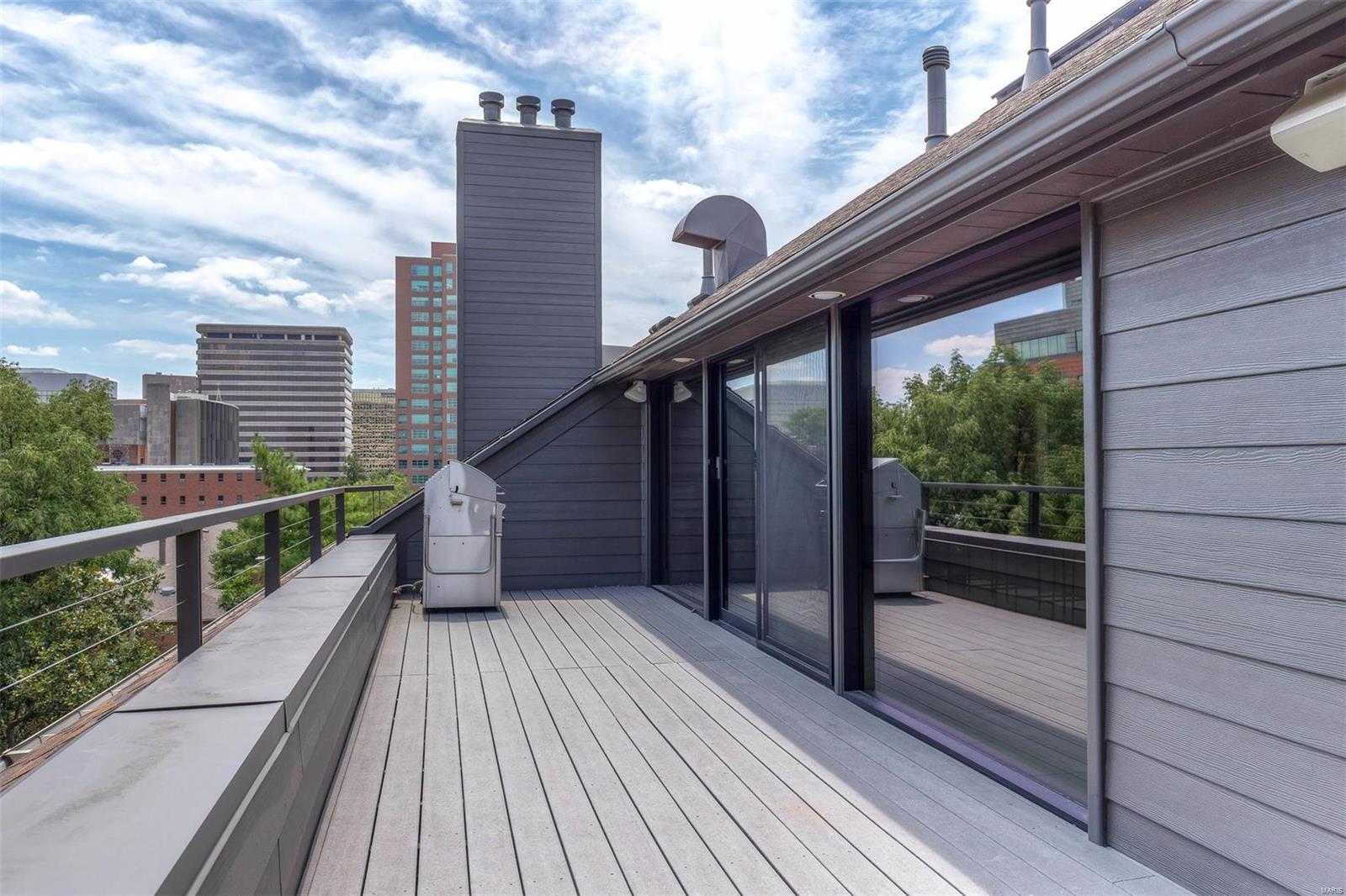 Pershing Place Condo - Residential