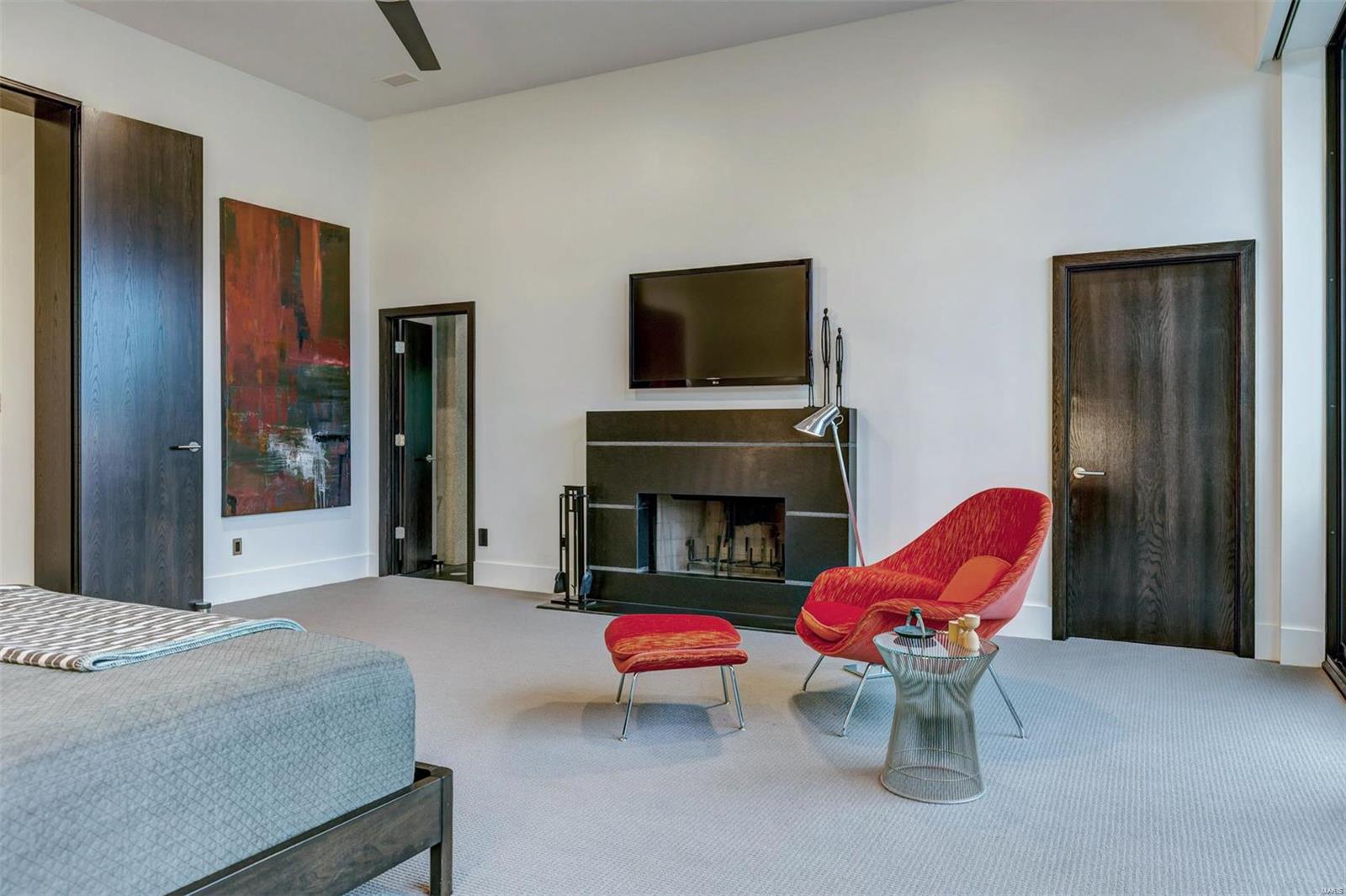 Pershing Place Condo - Residential