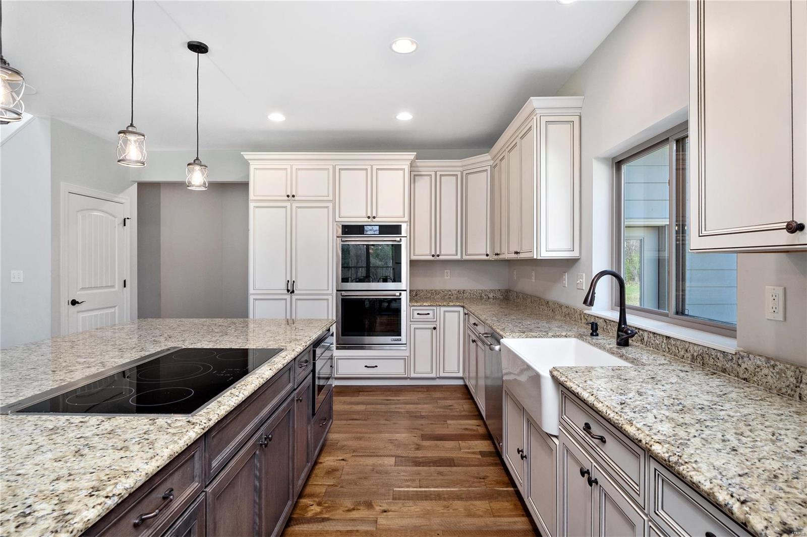 The Estate At Matteson Park - Residential