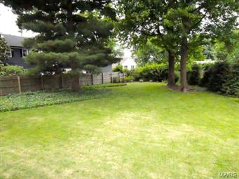 Old Bonhomme - Residential