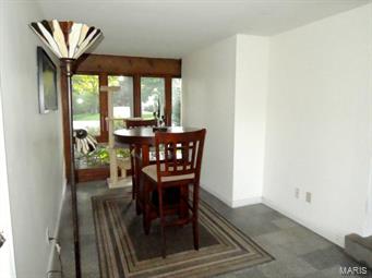 Old Bonhomme - Residential