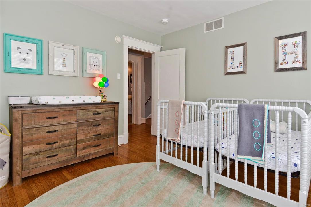 S V Papins Add To Webster - Residential