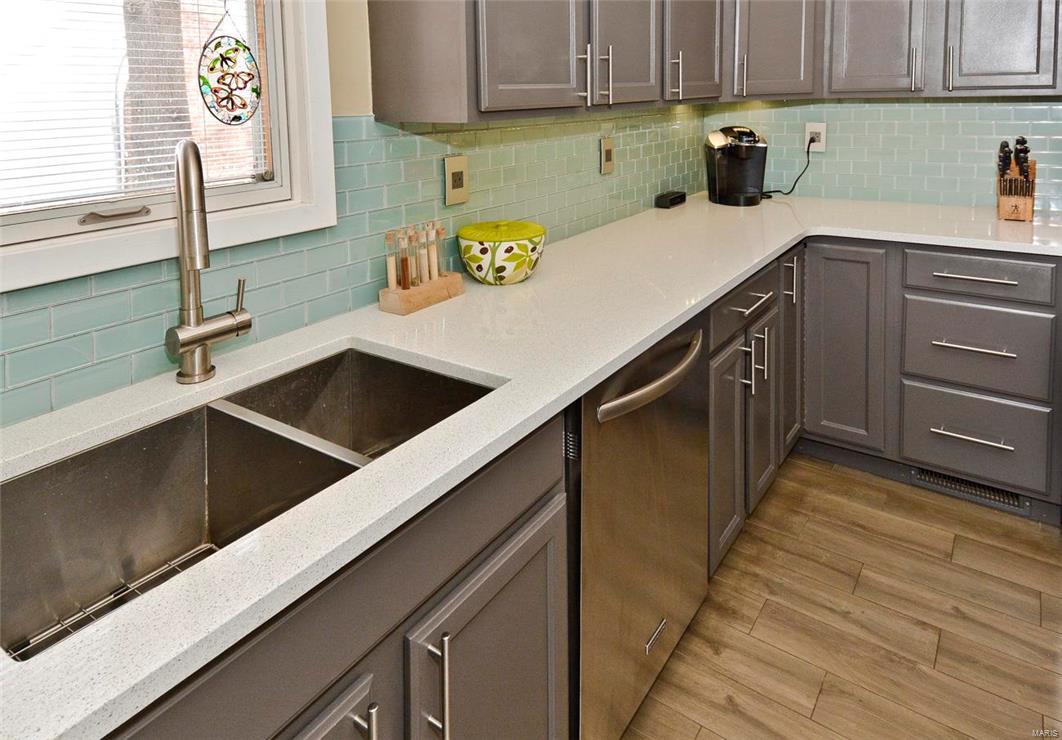 S V Papins Add To Webster - Residential