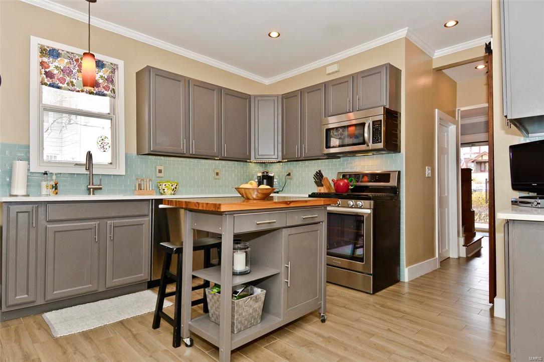 S V Papins Add To Webster - Residential