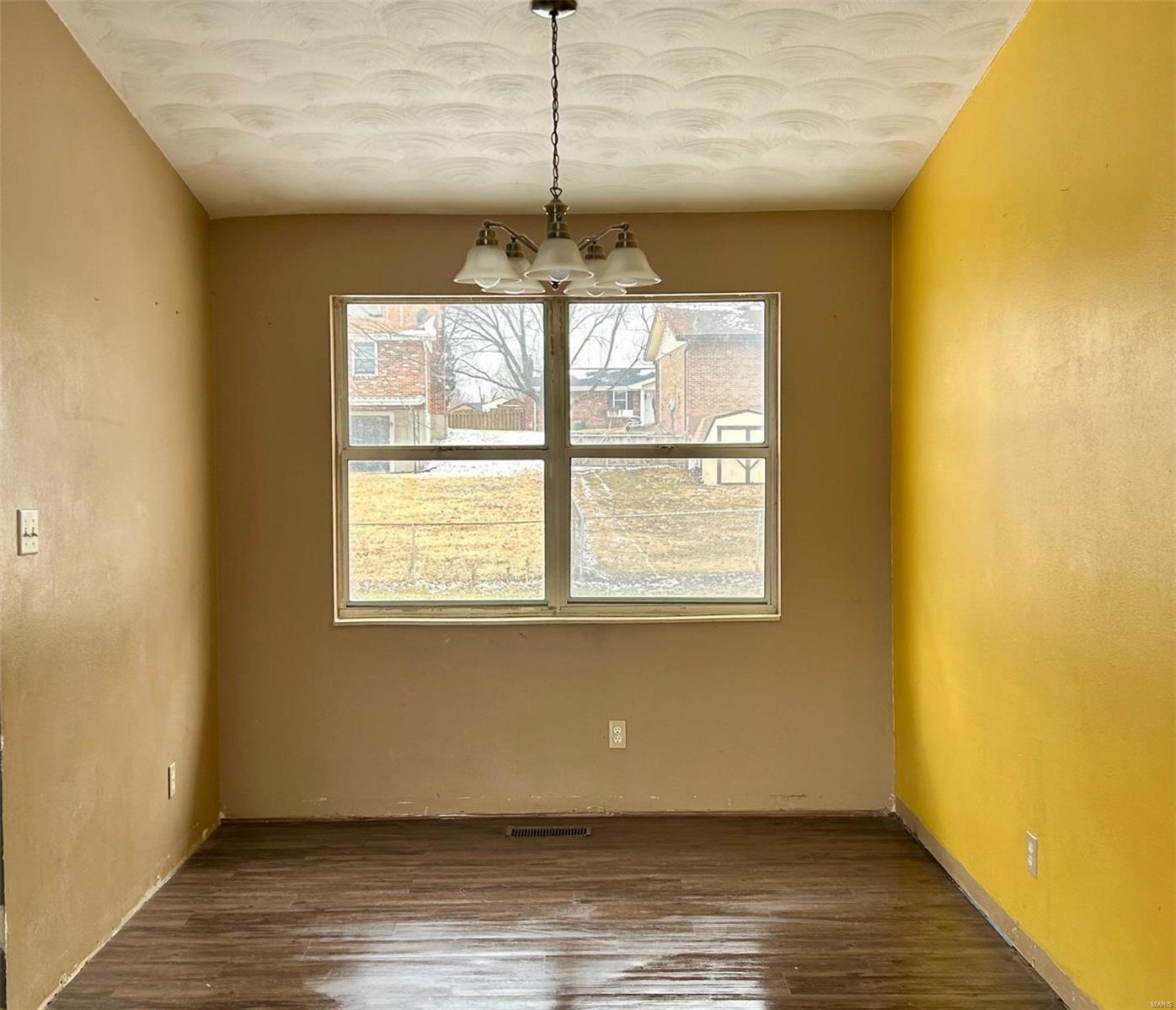 Imperial, Missouri 63052, United States, 3 Bedrooms Bedrooms, ,2 BathroomsBathrooms,Residential,Active,36281