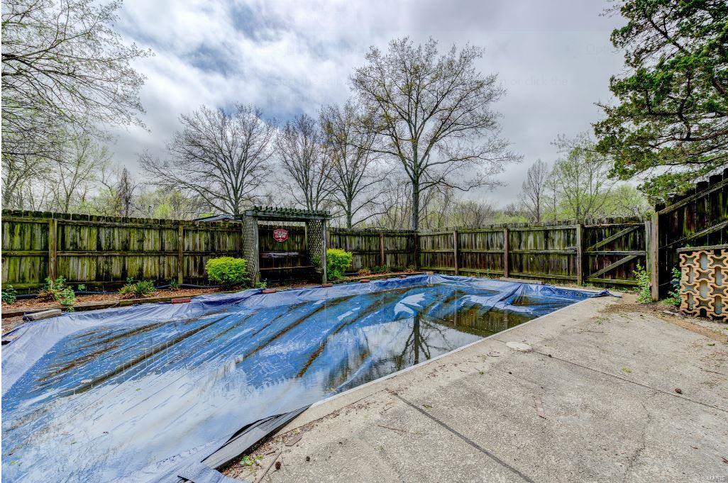 Pine Meadows First Add - Residential