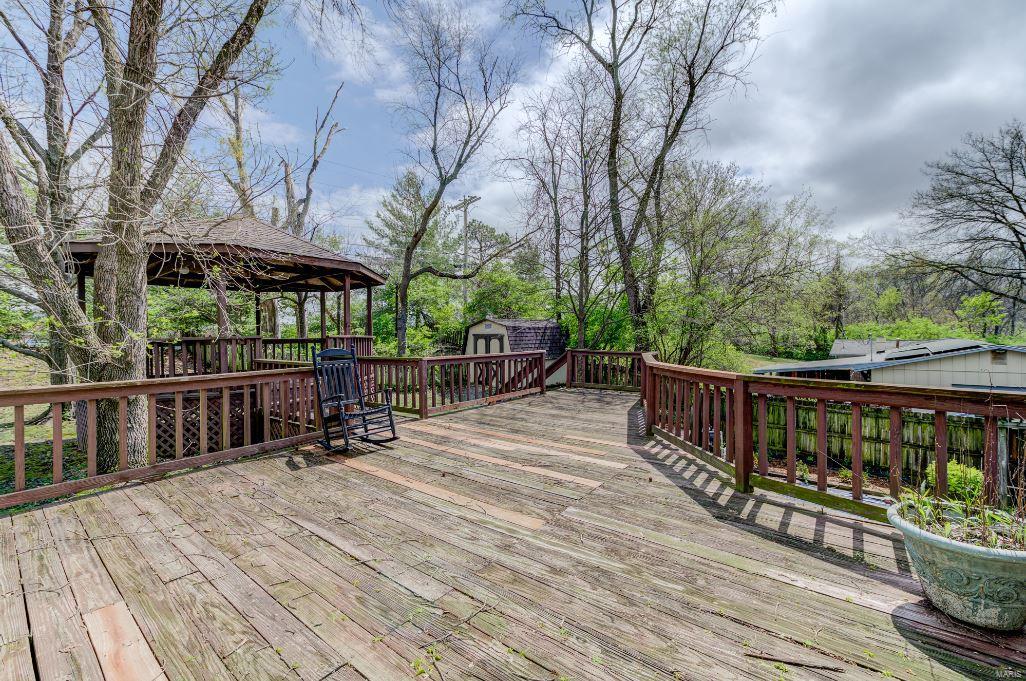 Pine Meadows First Add - Residential