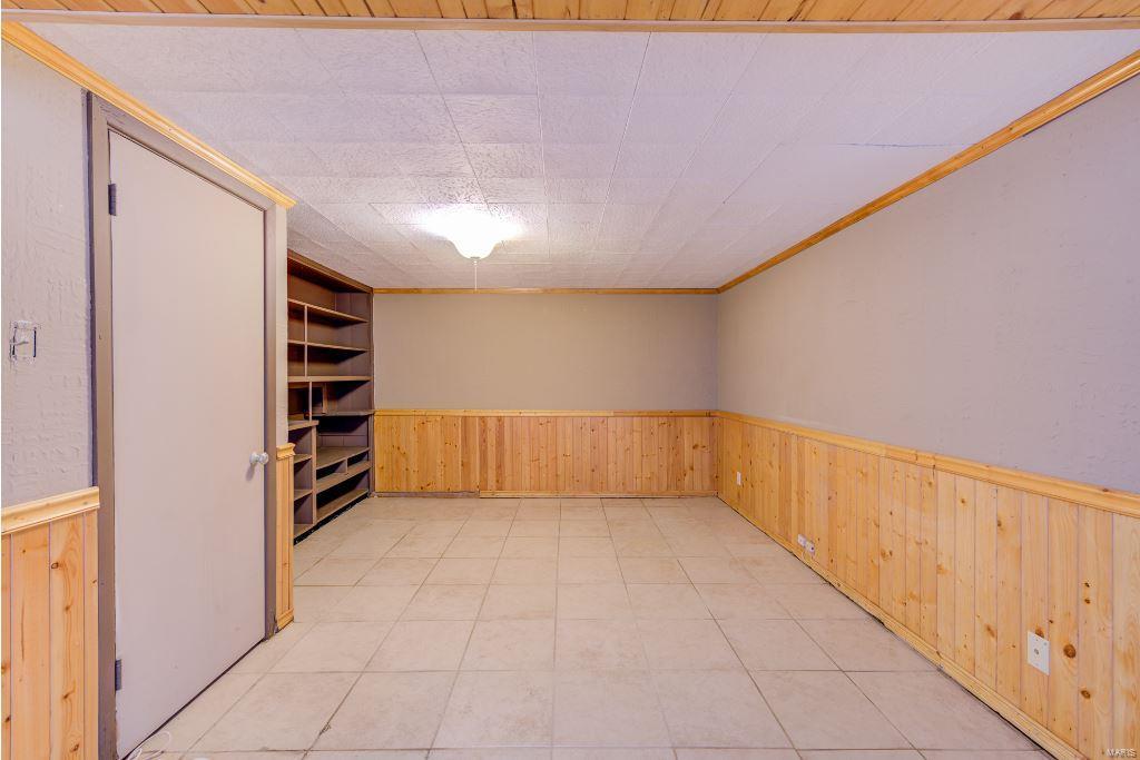 Pine Meadows First Add - Residential