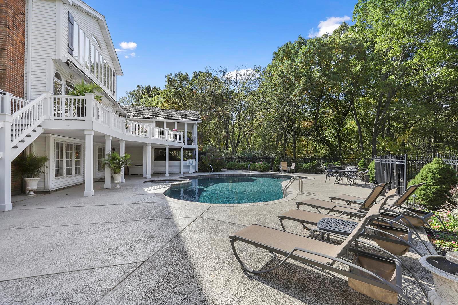 Forest Hills Club Estates - Residential