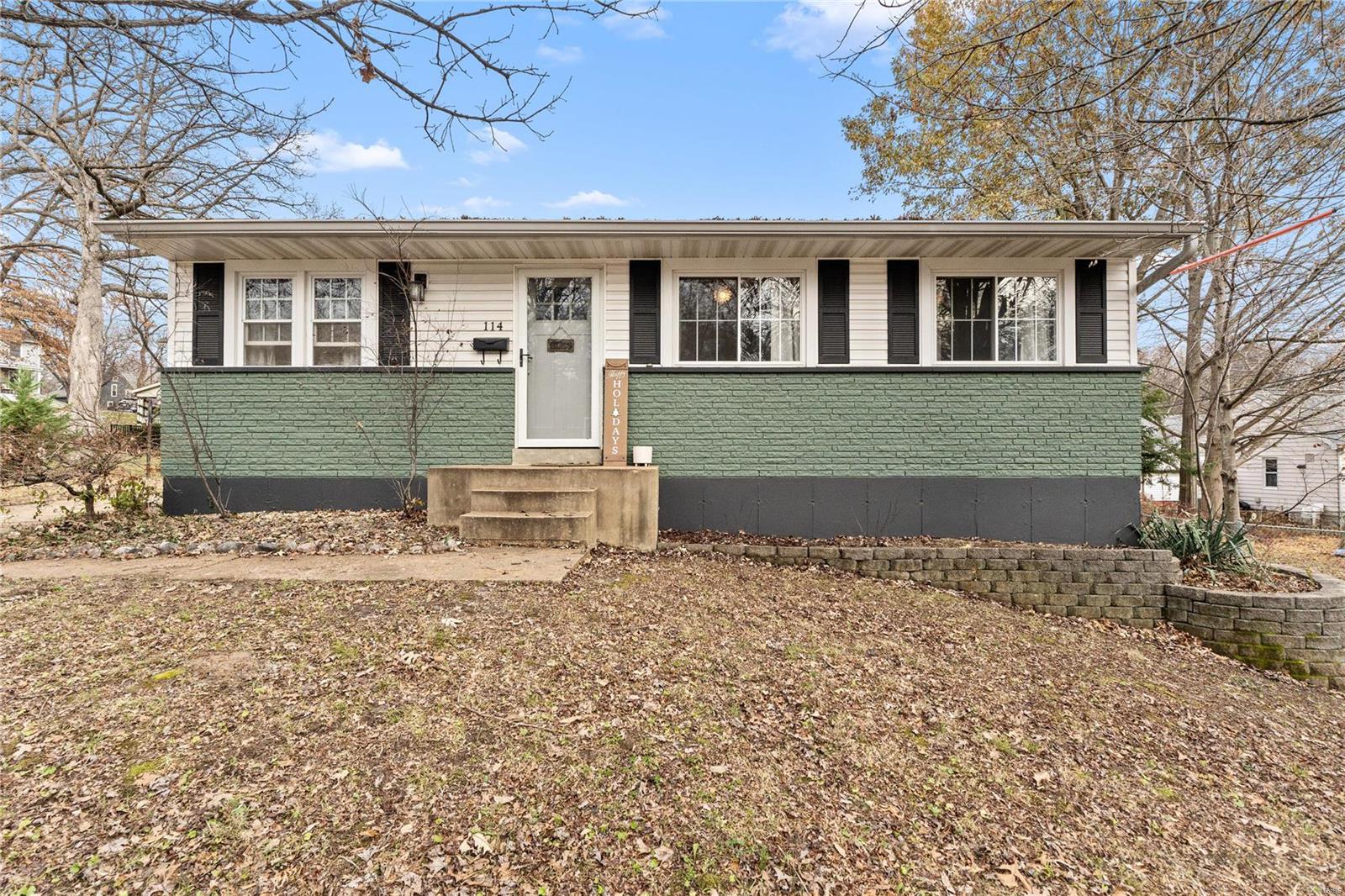 St Louis, Missouri 63119, United States, 2 Bedrooms Bedrooms, ,1 BathroomBathrooms,Residential,Pending,26856