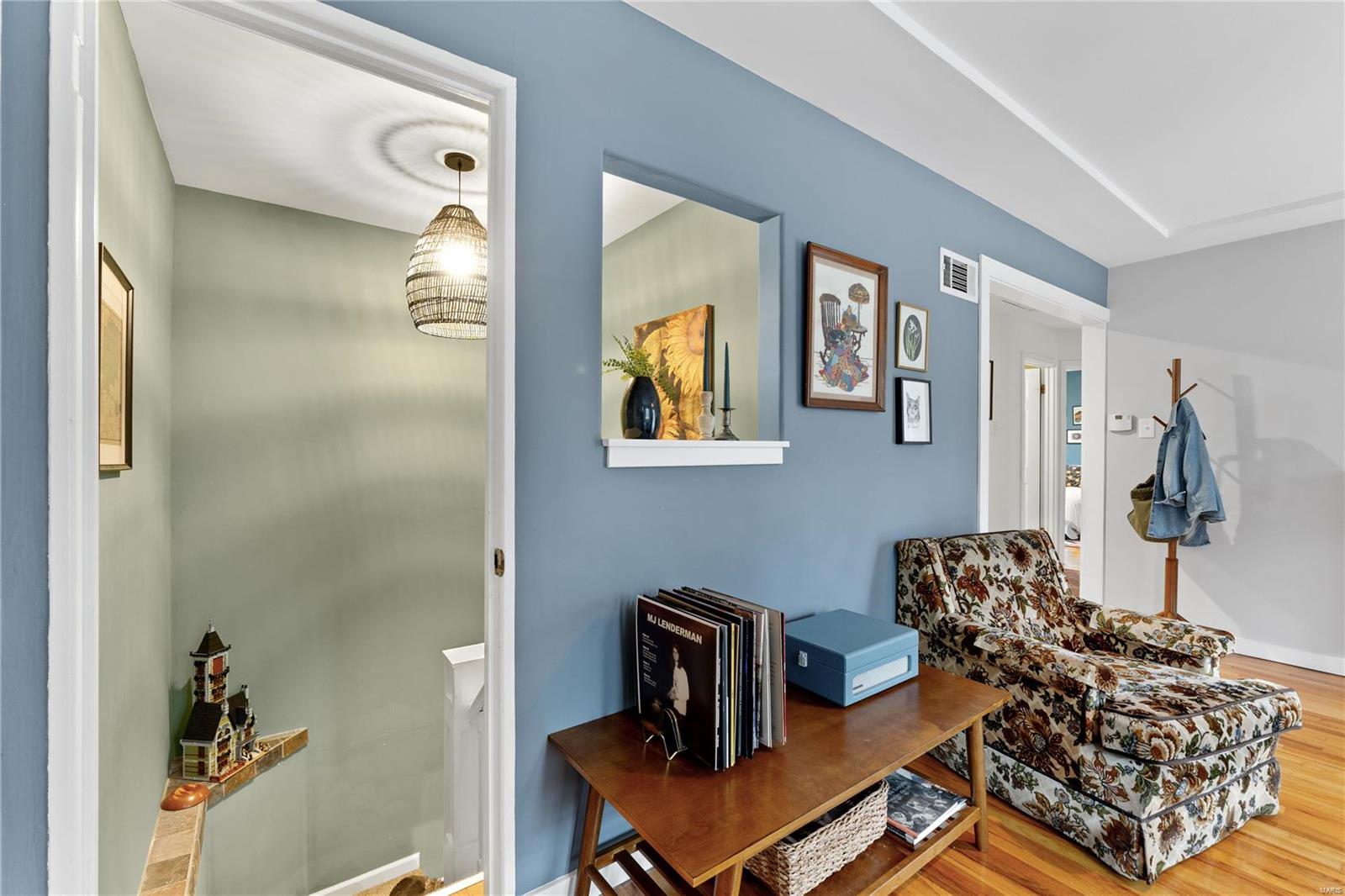 St Louis, Missouri 63119, United States, 2 Bedrooms Bedrooms, ,1 BathroomBathrooms,Residential,Pending,26856