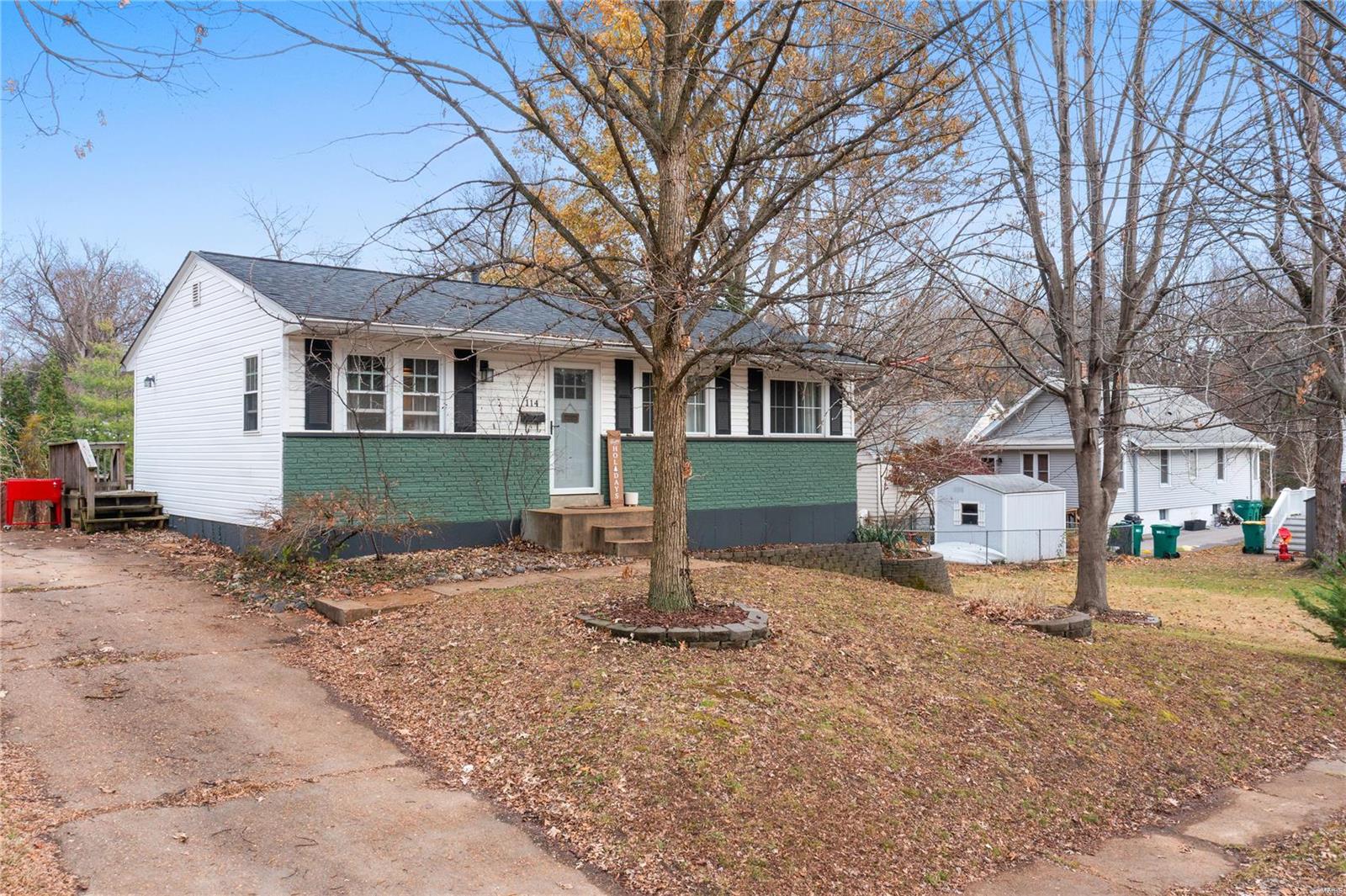 St Louis, Missouri 63119, United States, 2 Bedrooms Bedrooms, ,1 BathroomBathrooms,Residential,Pending,26856