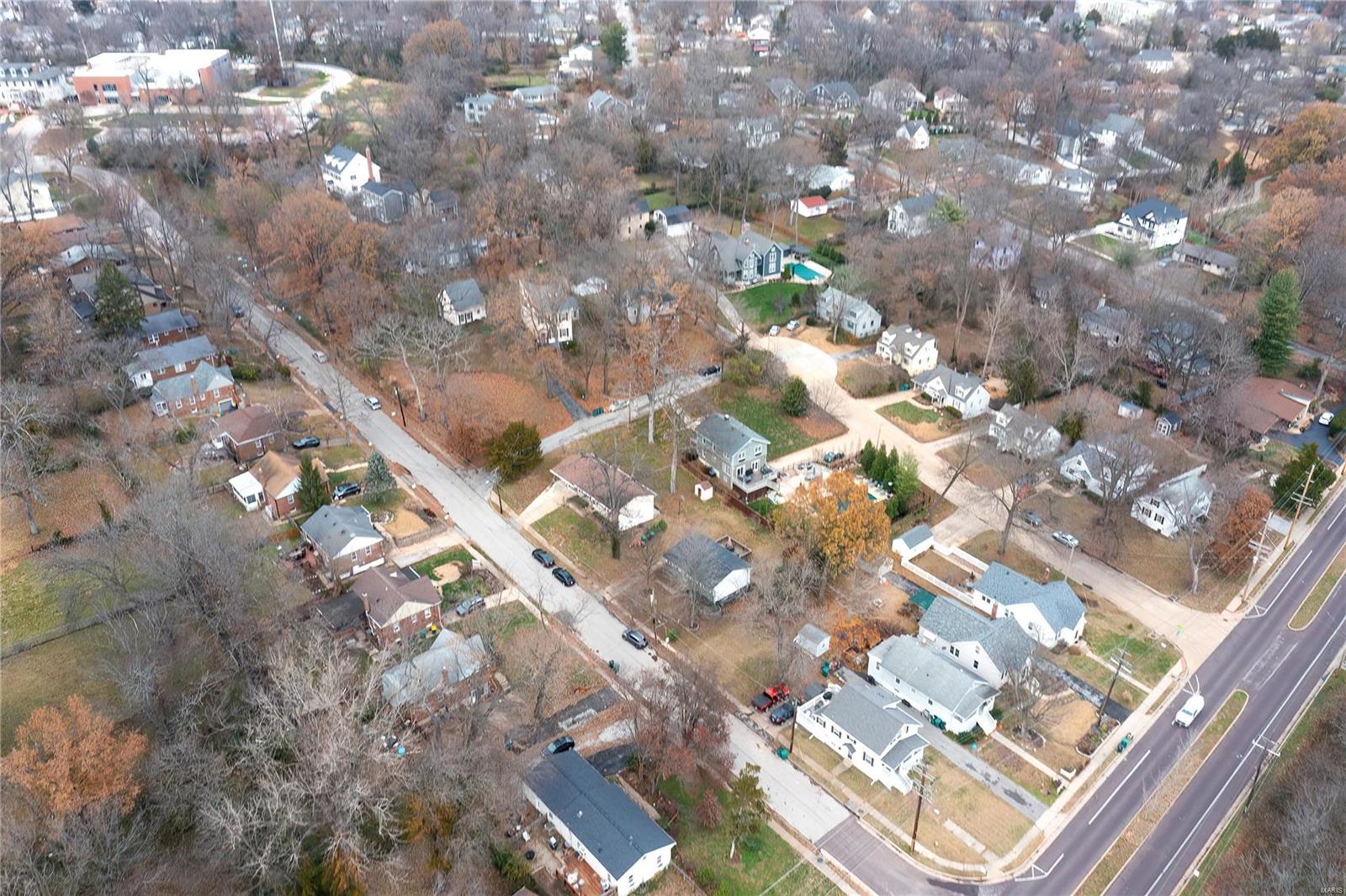 St Louis, Missouri 63119, United States, 2 Bedrooms Bedrooms, ,1 BathroomBathrooms,Residential,Pending,26856