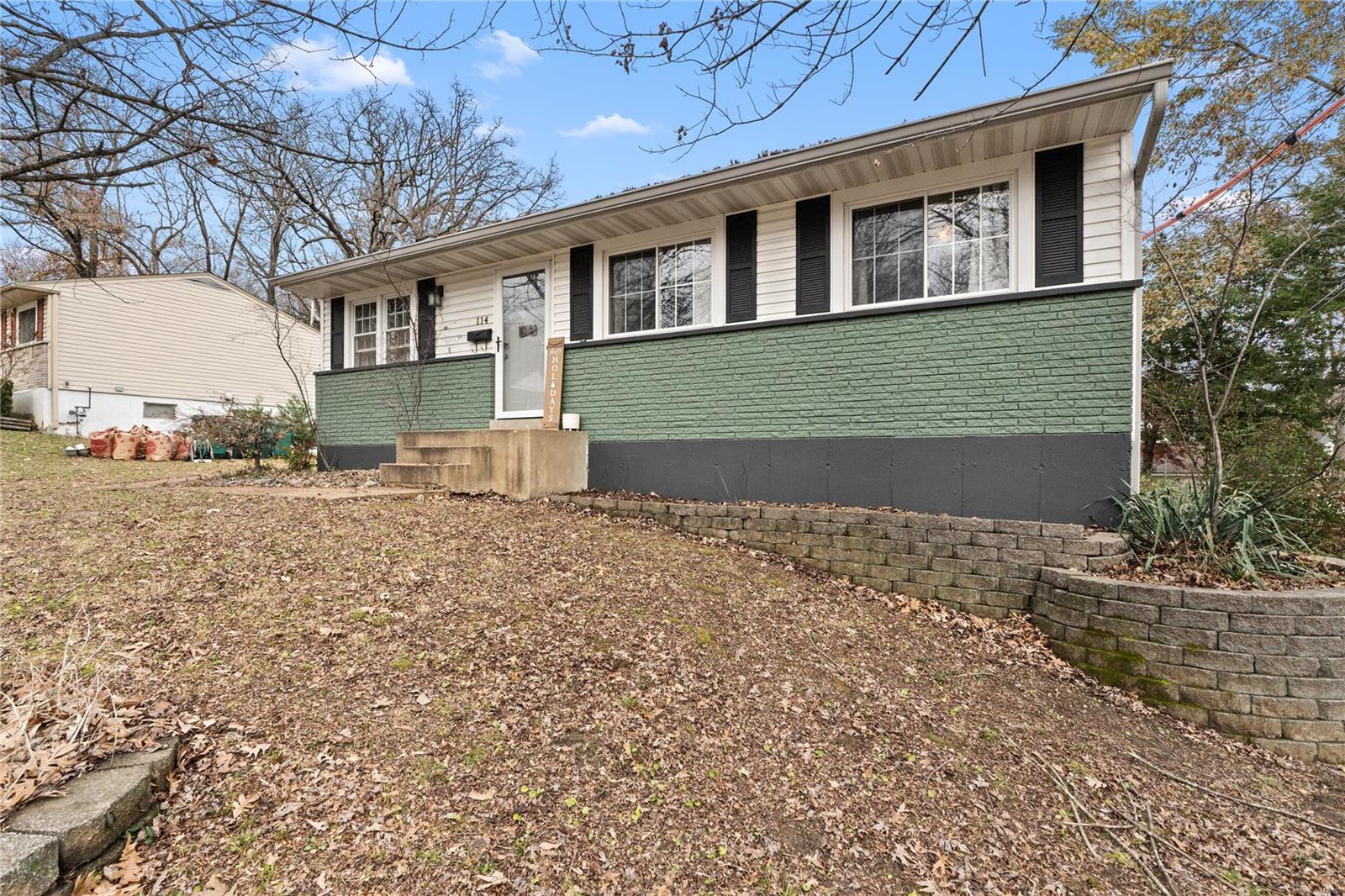 St Louis, Missouri 63119, United States, 2 Bedrooms Bedrooms, ,1 BathroomBathrooms,Residential,Pending,26856