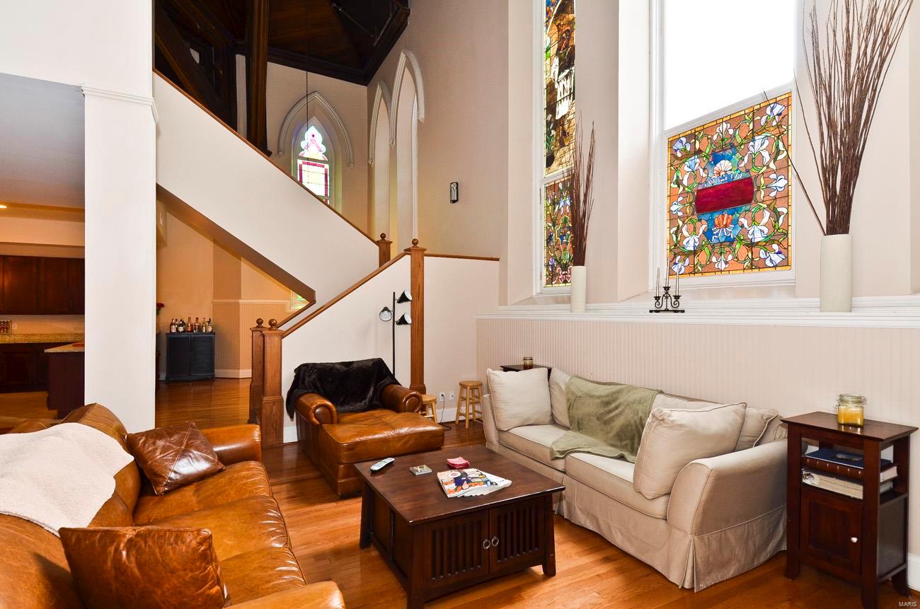 Abbey/Pk Condo - Residential