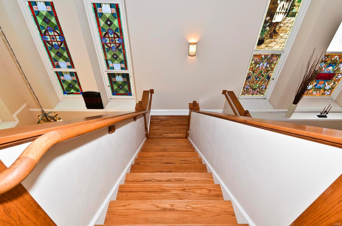 Abbey/Pk Condo - Residential