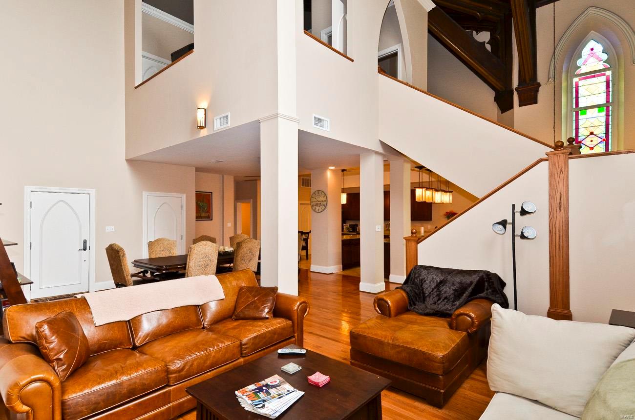 Abbey/Pk Condo - Residential