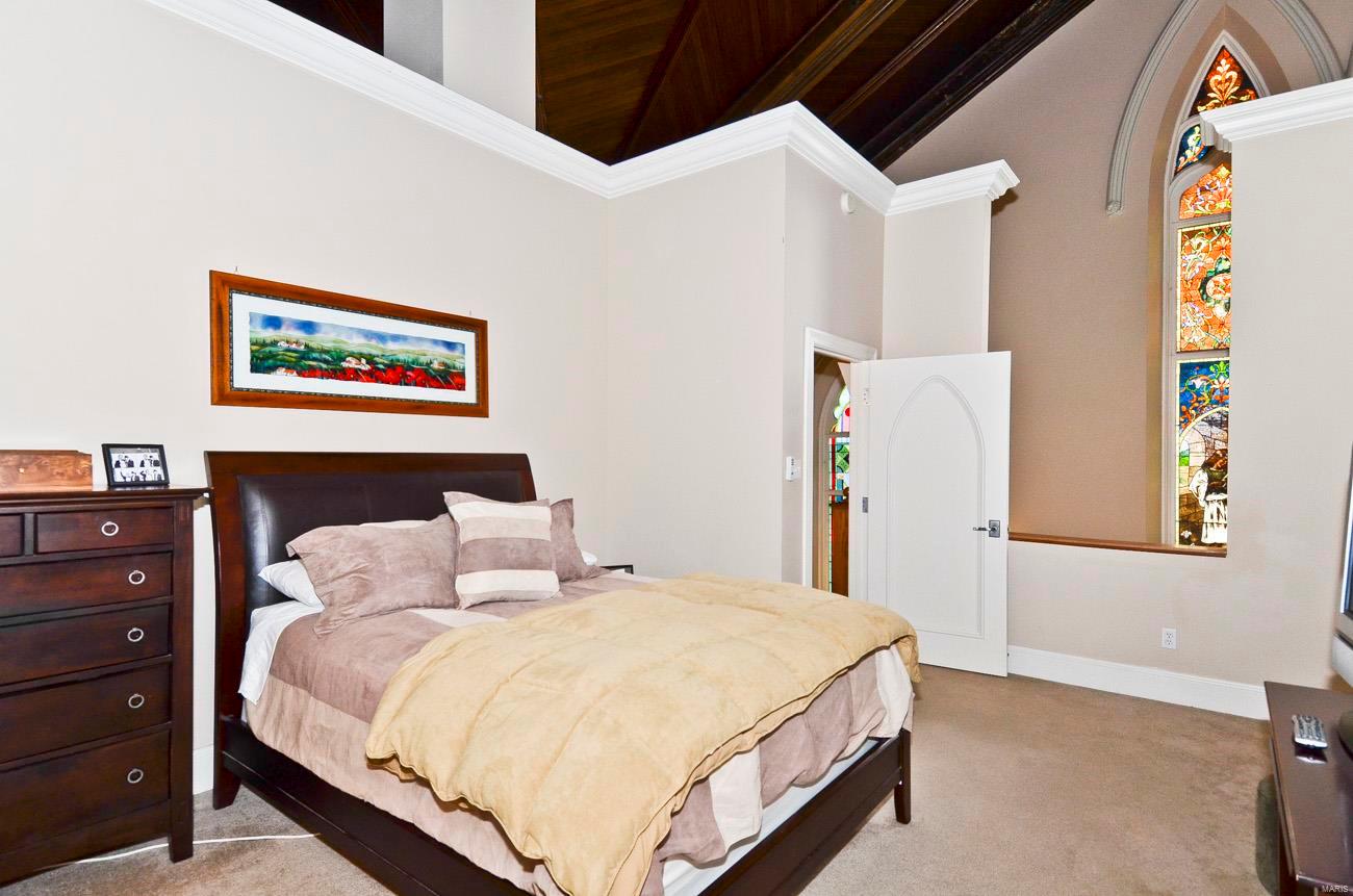 Abbey/Pk Condo - Residential