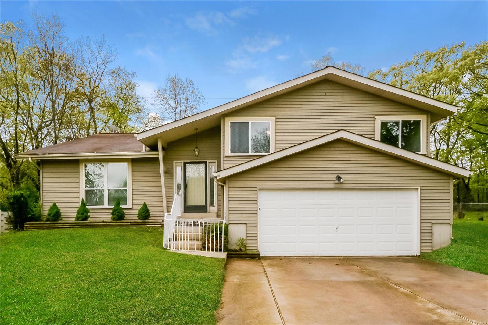 Sue Lynn Estates 03 - Residential Lease