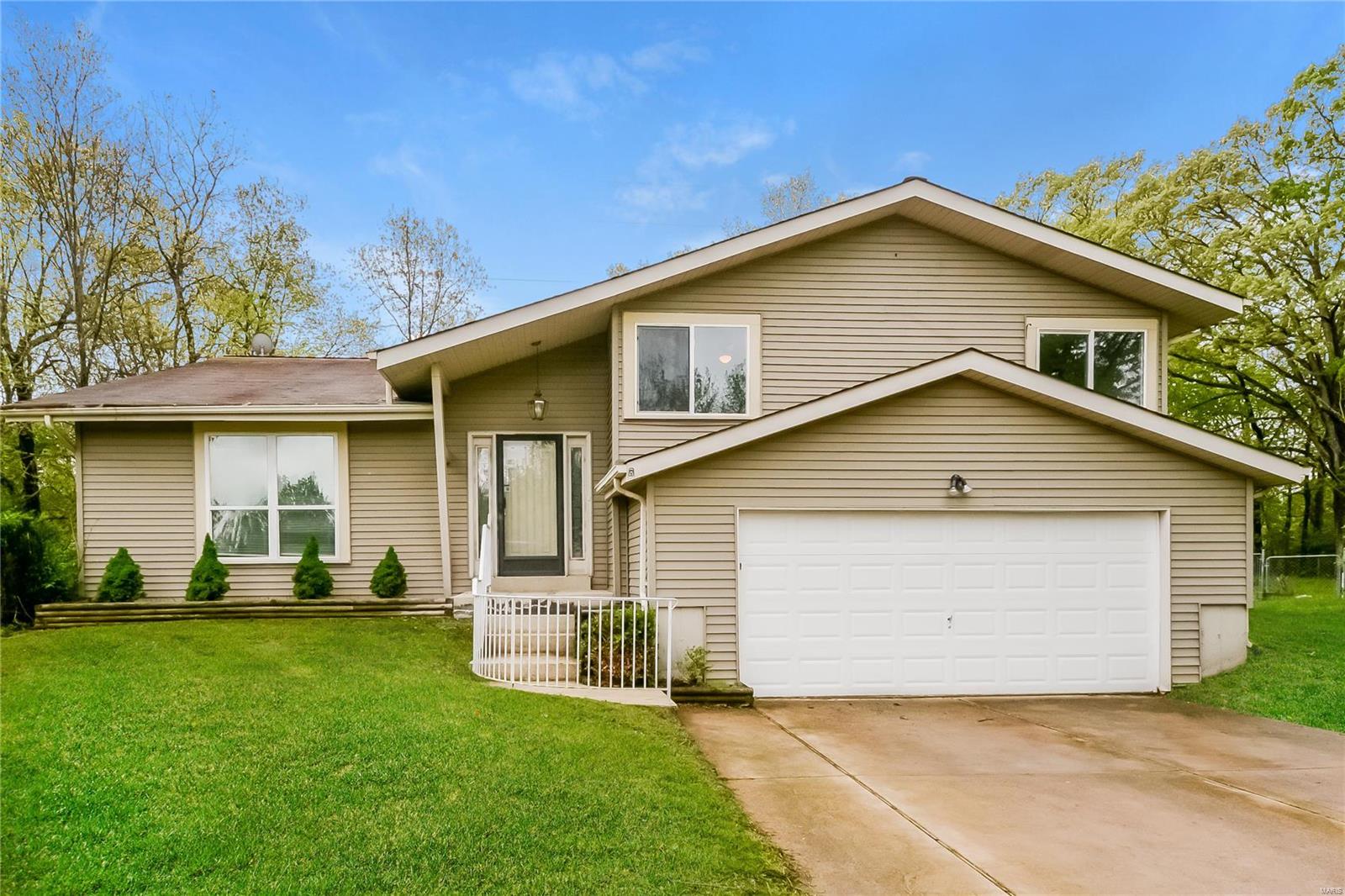 Sue Lynn Estates 03 - Residential Lease