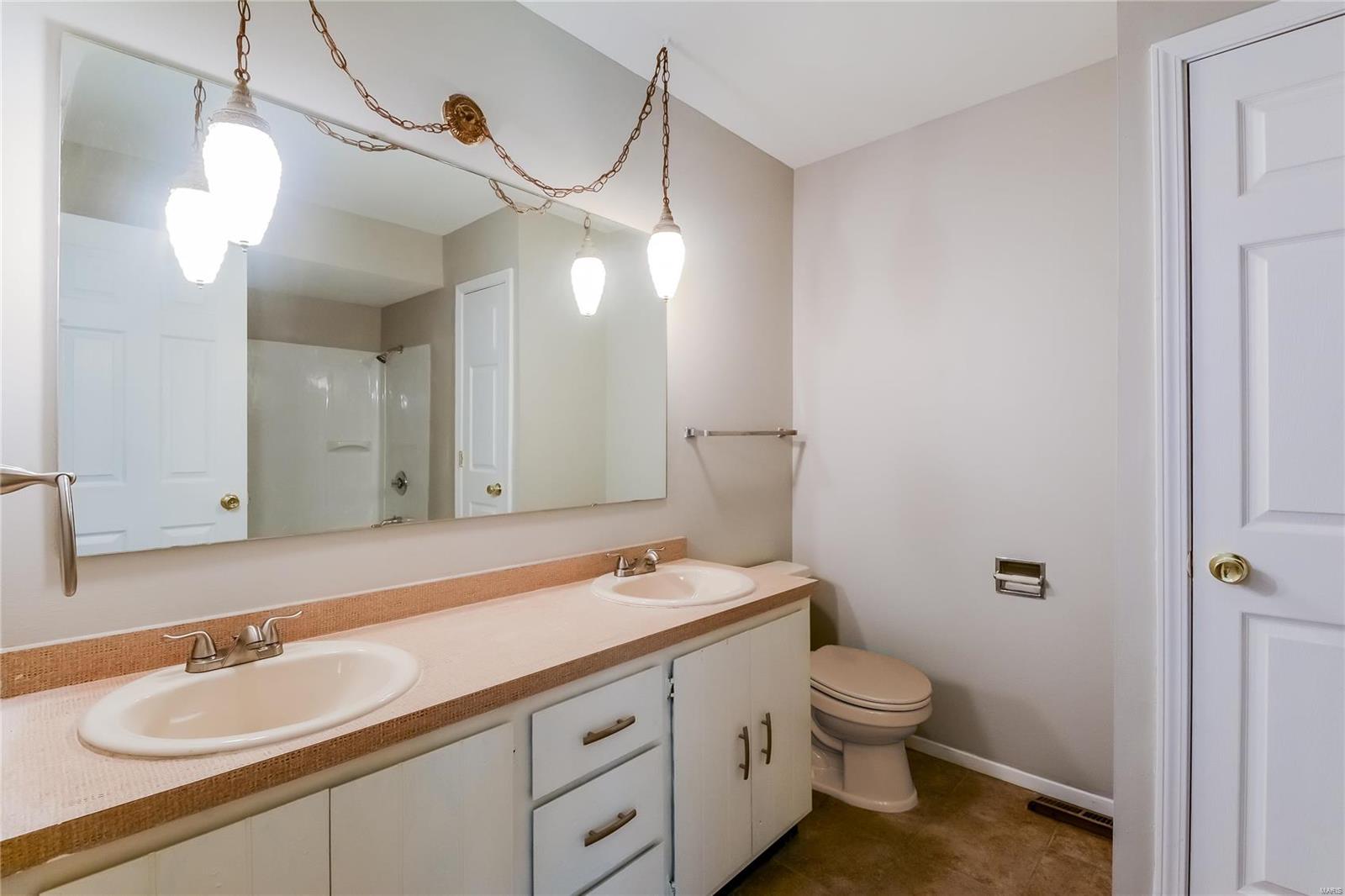 Sue Lynn Estates 03 - Residential Lease