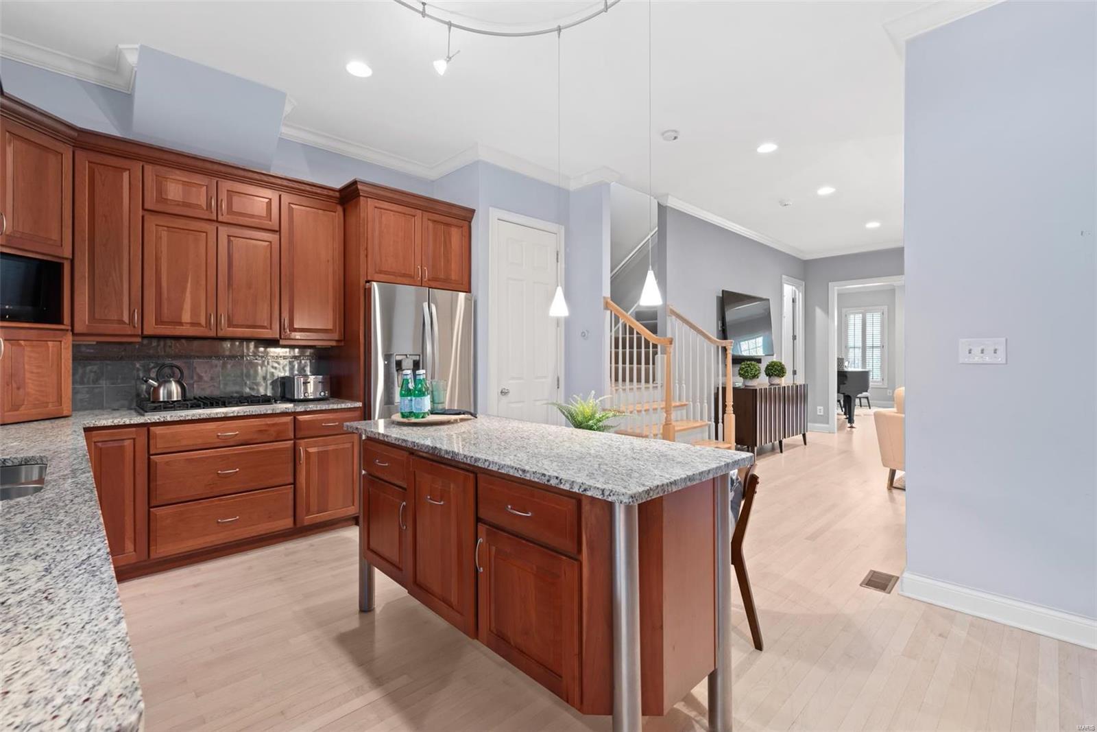 Nine Brighton Way Twnhms A - Residential