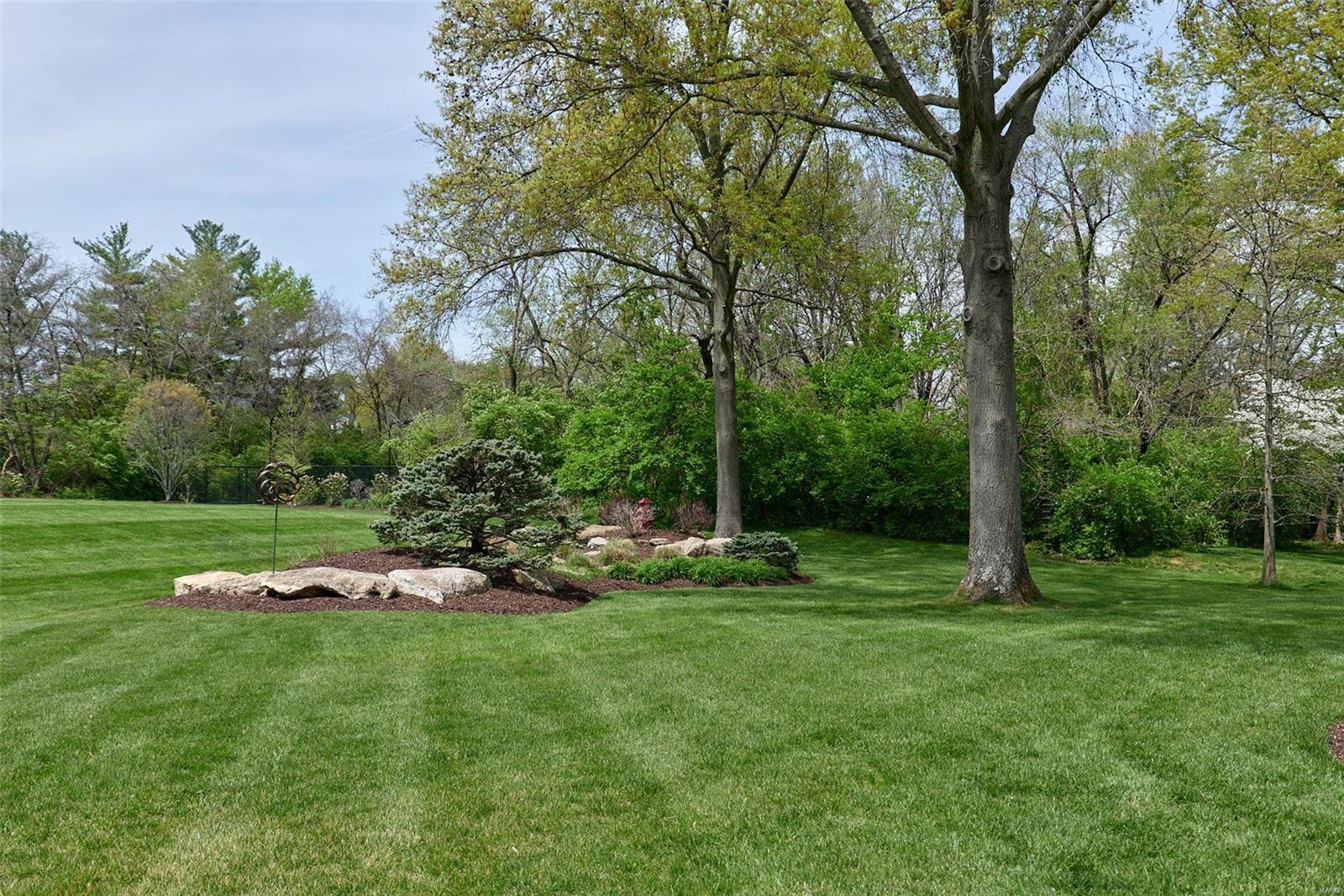 Wellington Manor - Residential