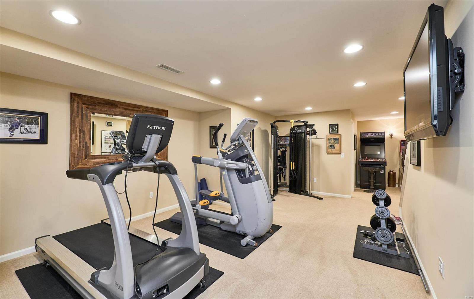 Wellington Manor - Residential