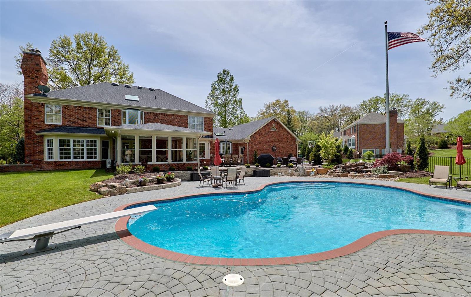 Wellington Manor - Residential