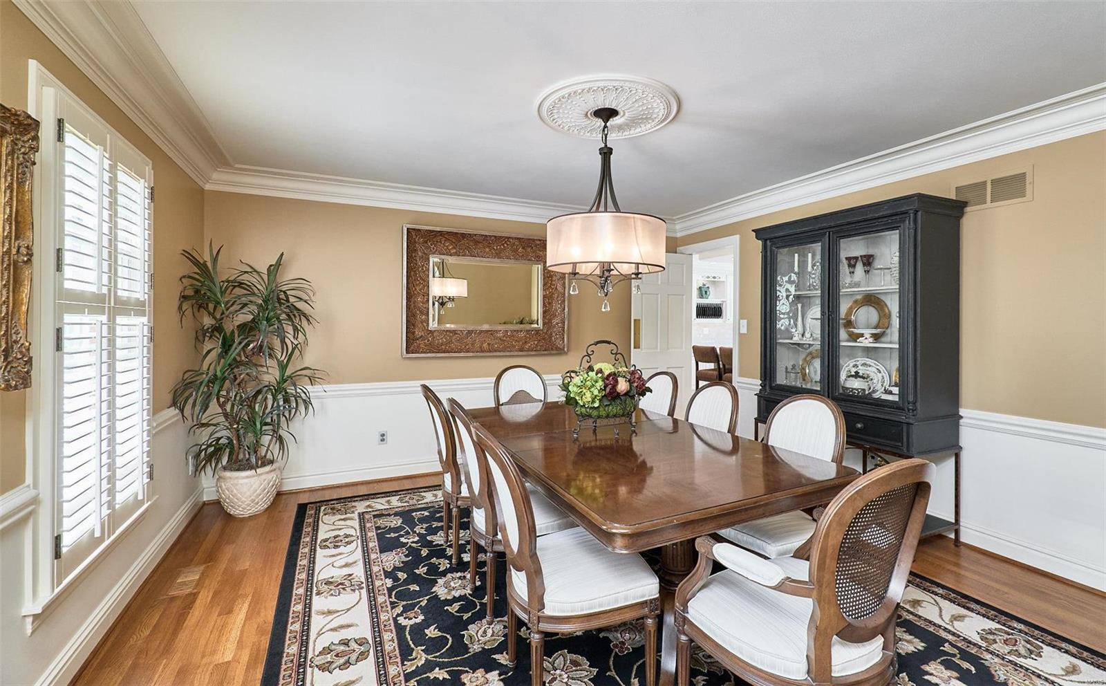 Wellington Manor - Residential