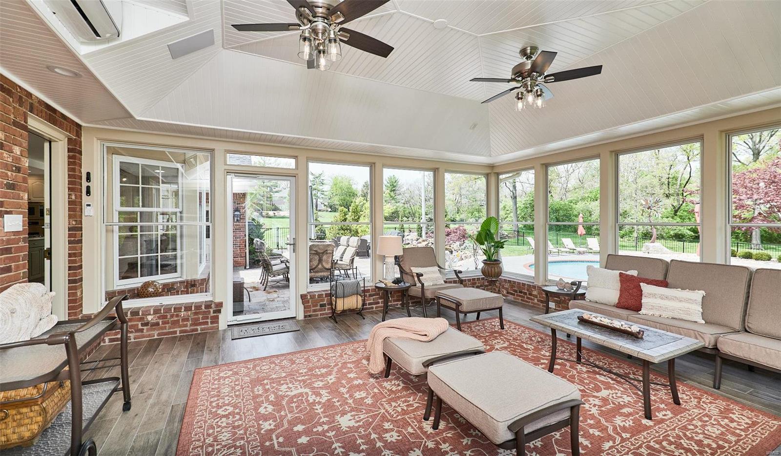 Wellington Manor - Residential