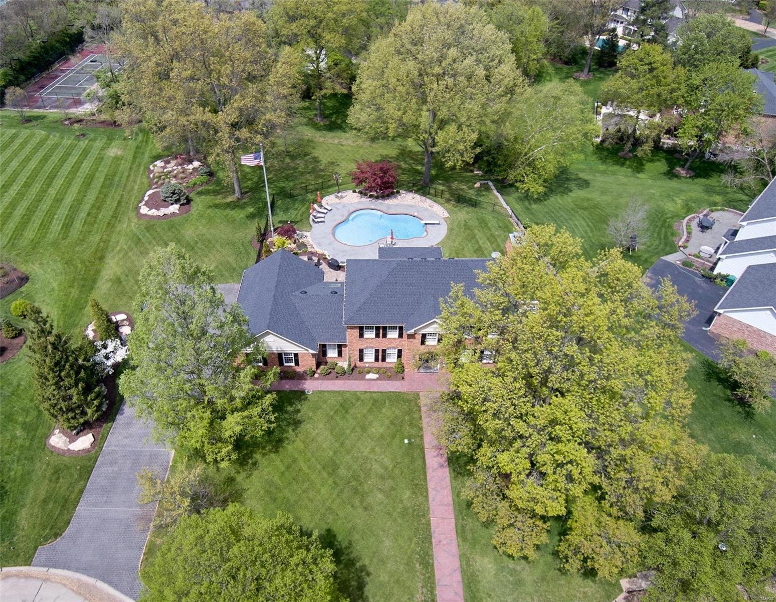 Wellington Manor - Residential