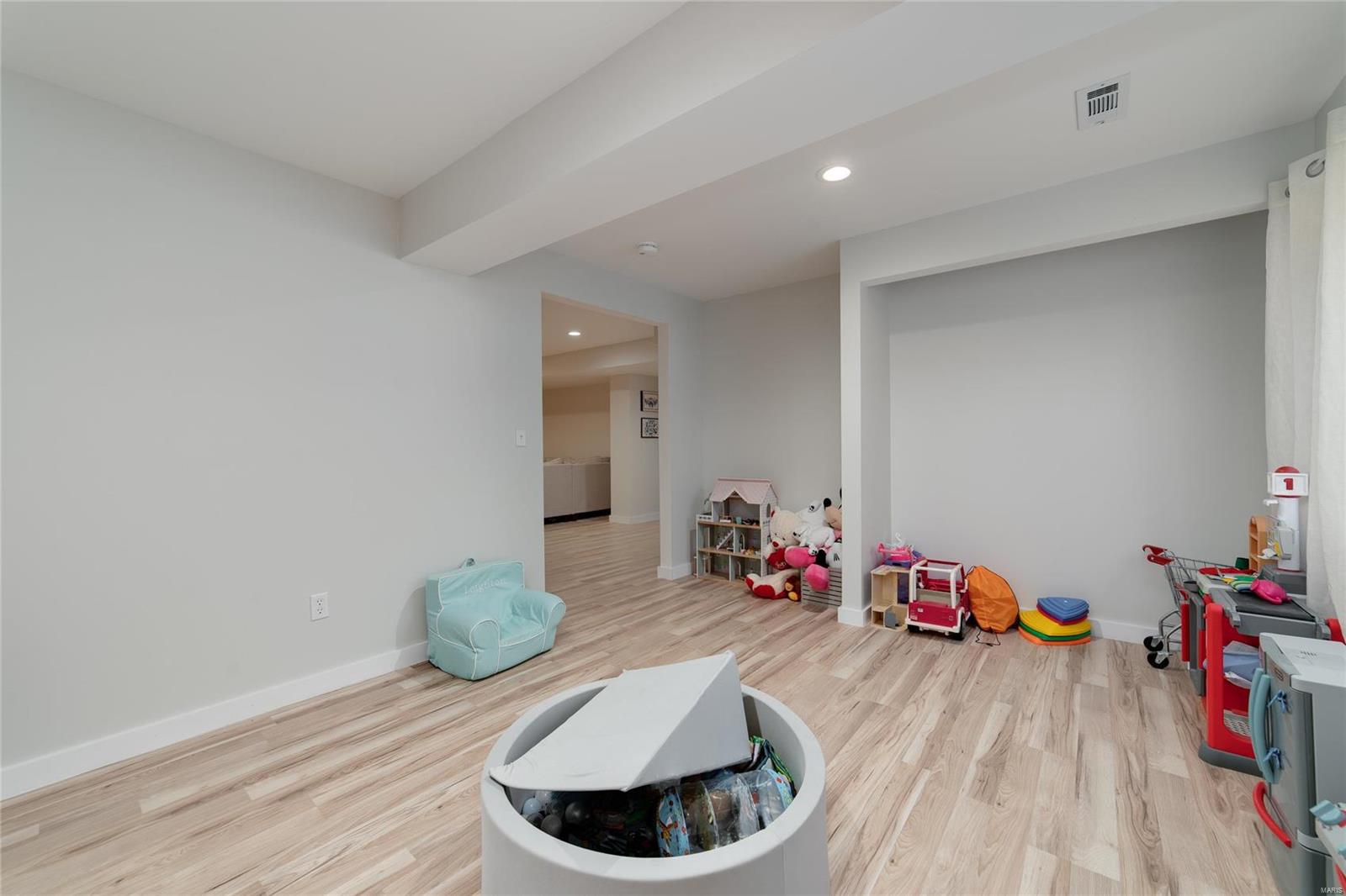 Charlestowne Place #3 - Residential