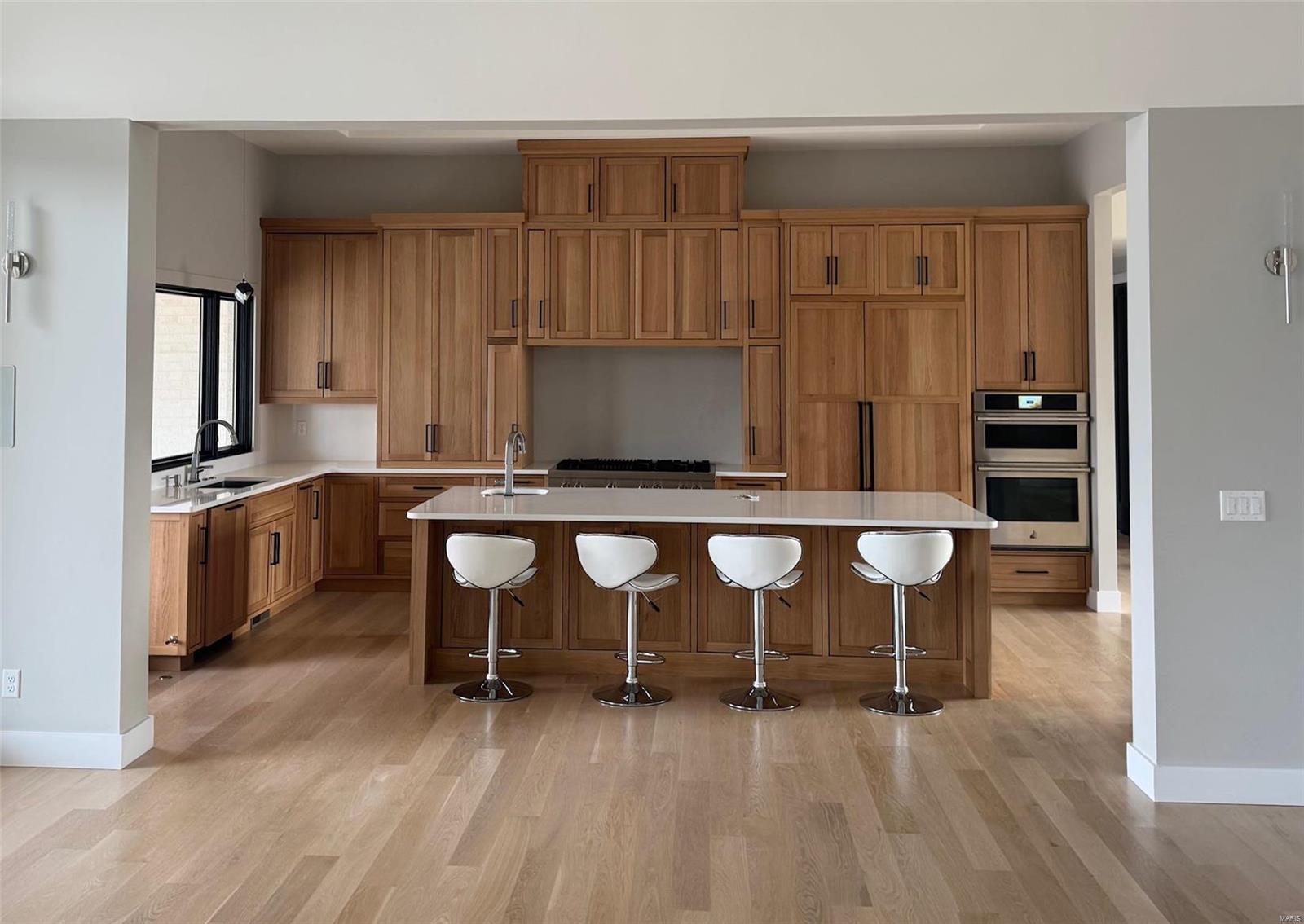 Whispering Oaks - Residential