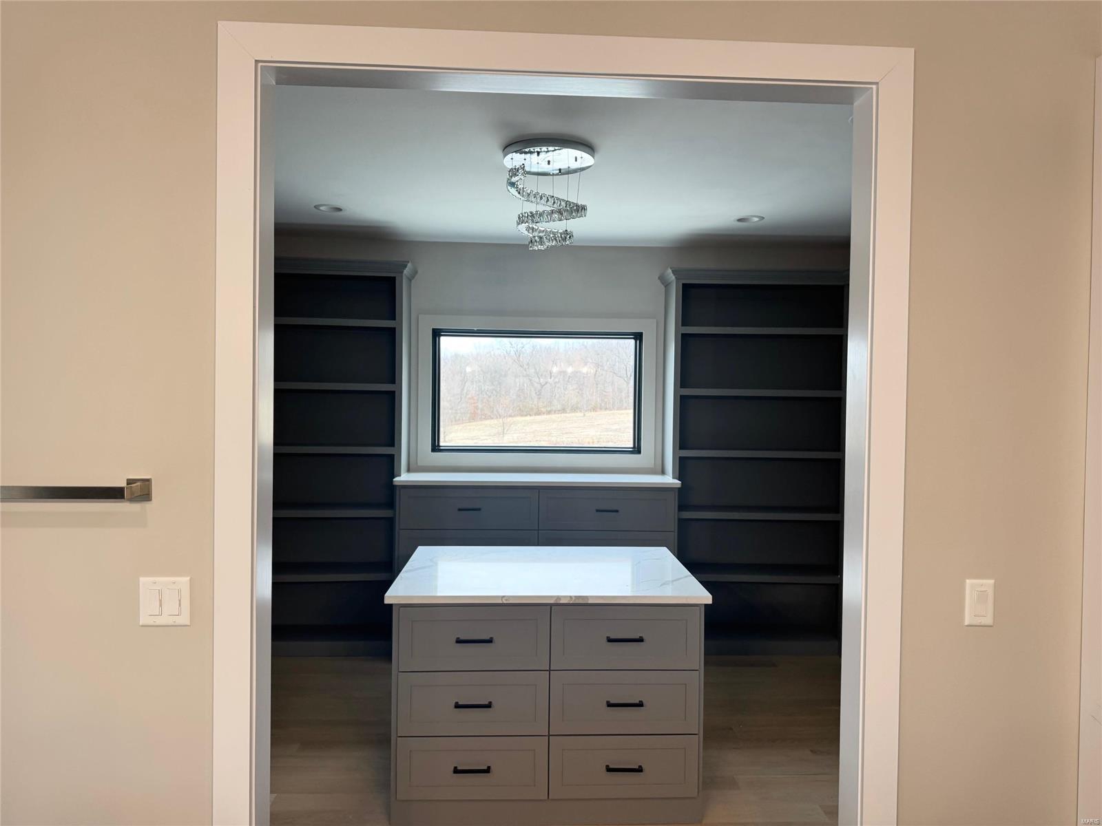 Whispering Oaks - Residential