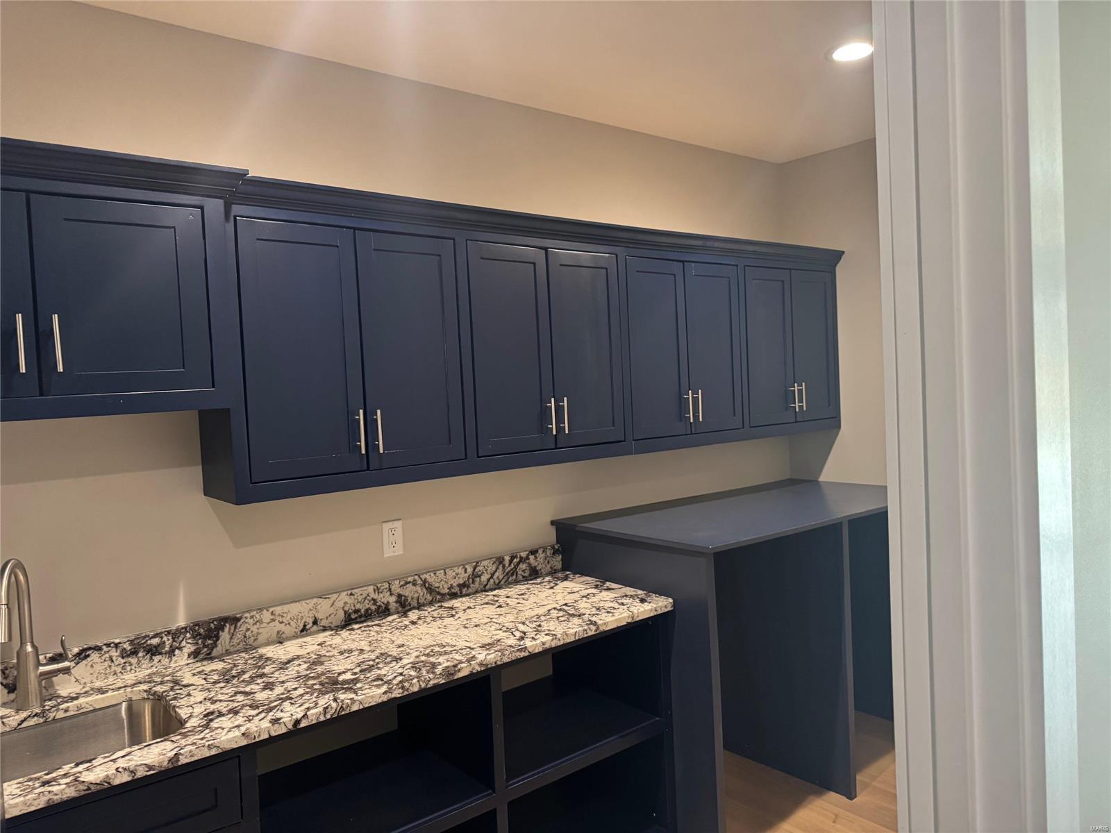 Whispering Oaks - Residential