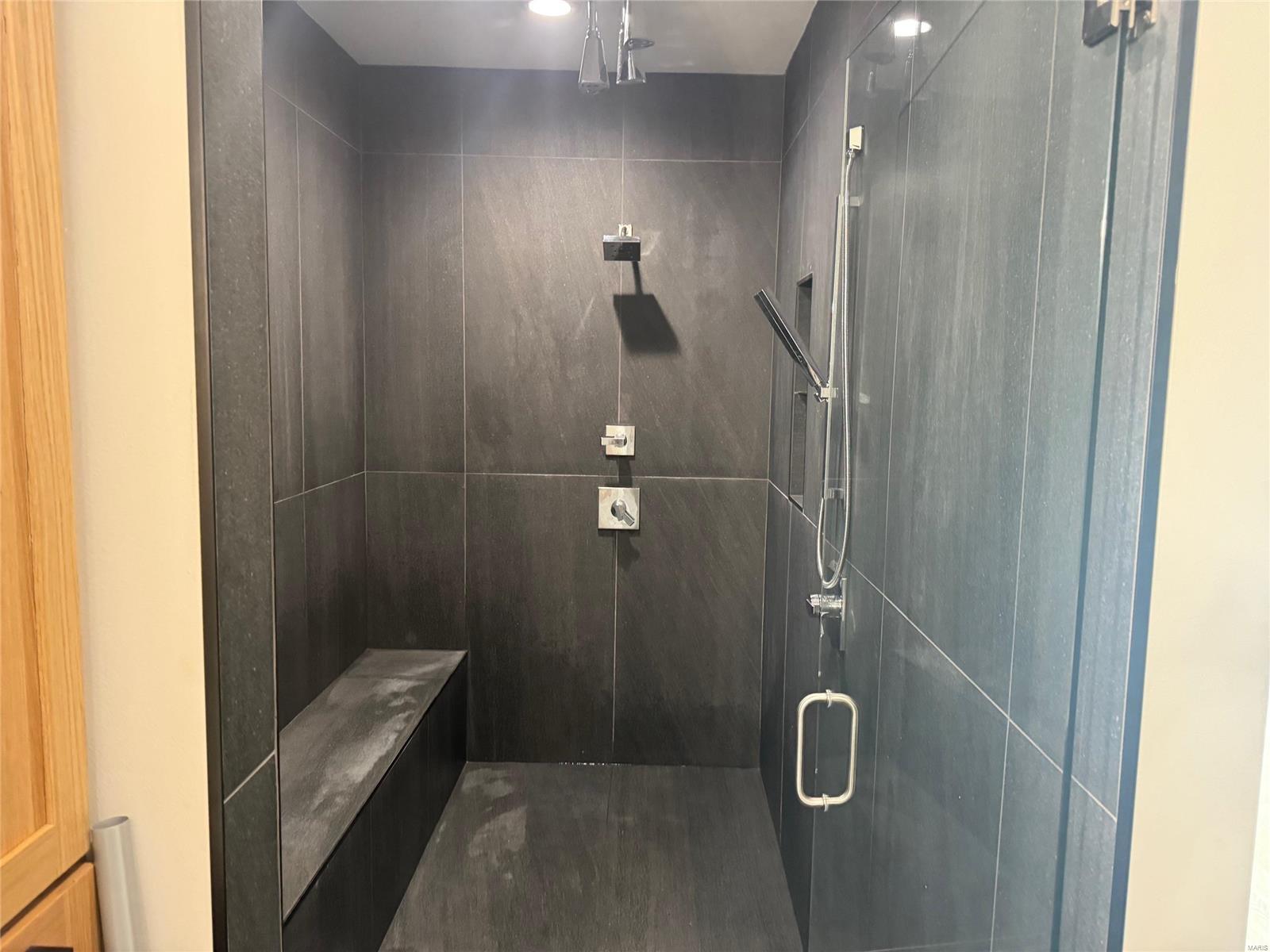 Whispering Oaks - Residential