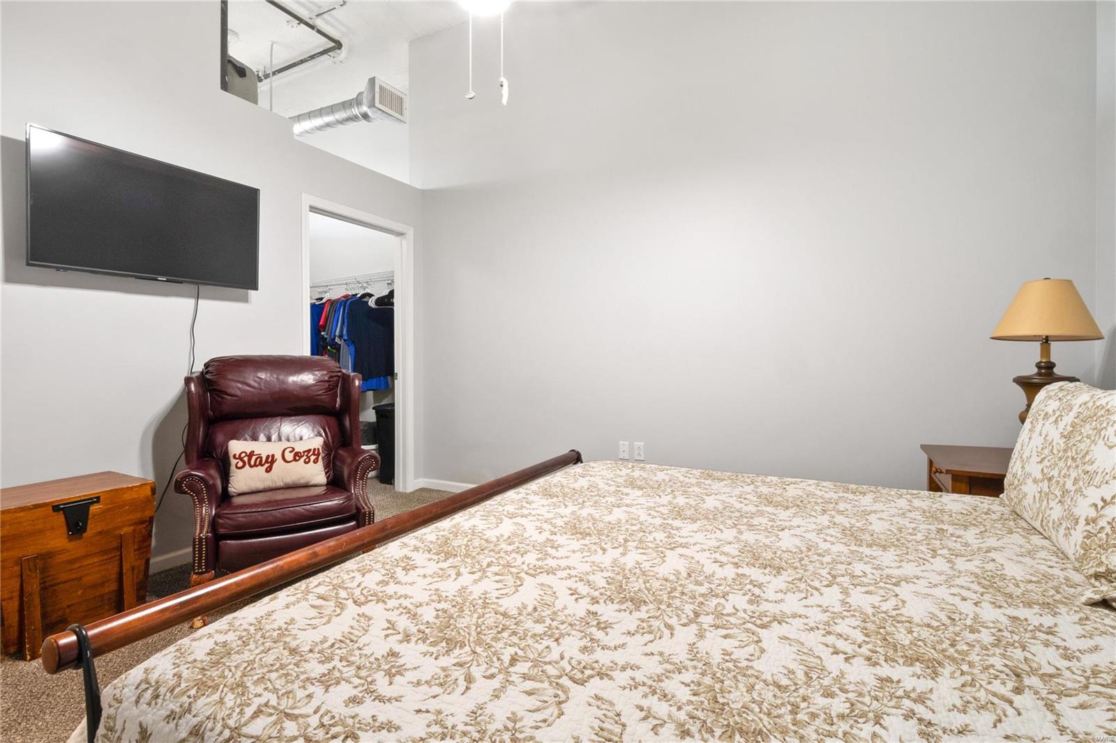 Lucas Place - Residential