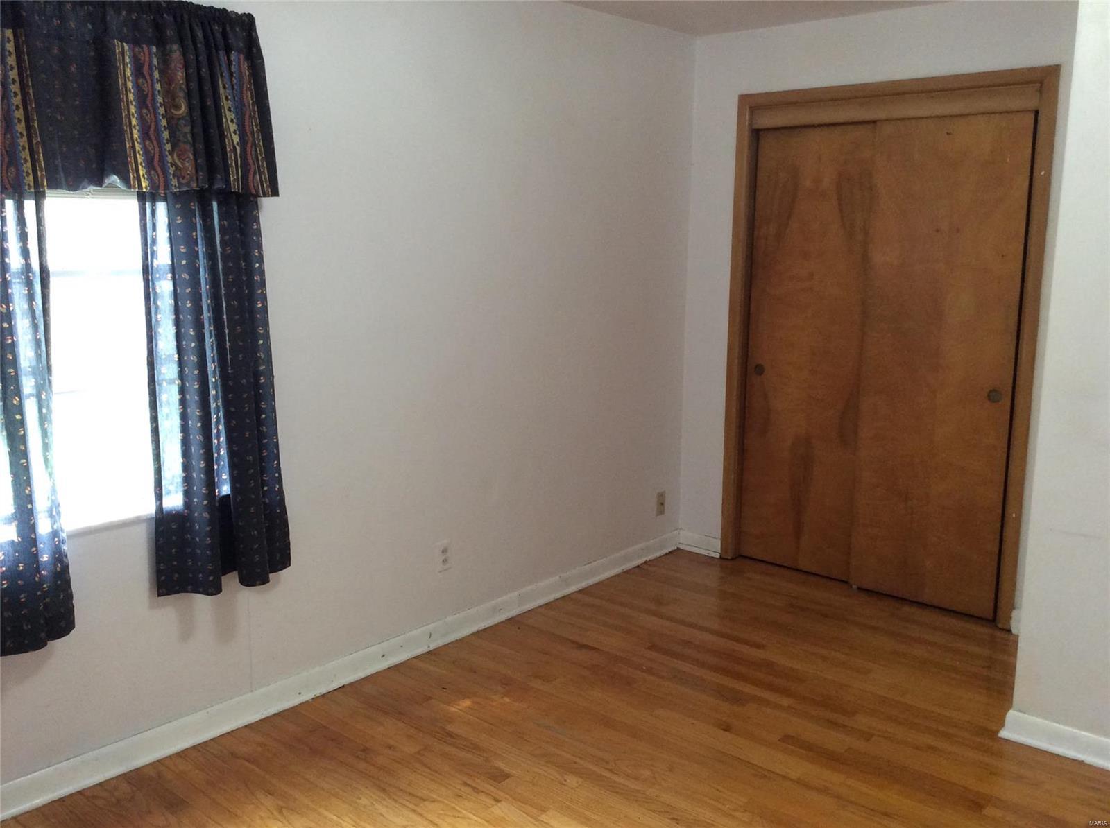 St Louis Commons Add - Residential