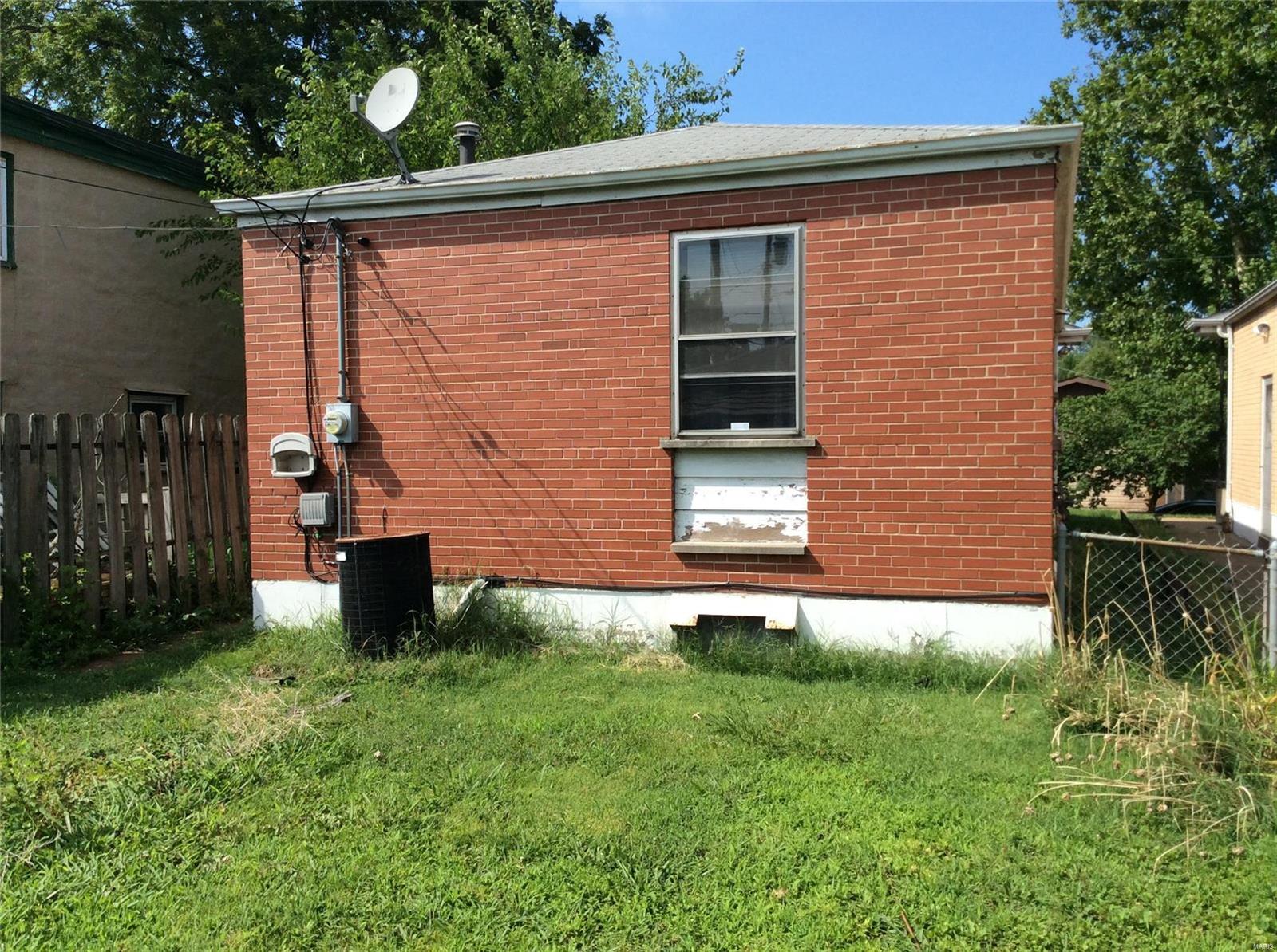 St Louis Commons Add - Residential