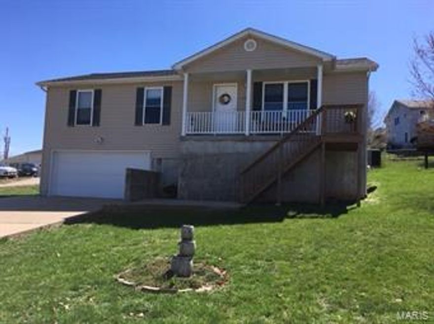 Raised ranch with 3 bedroom, 2-1/2  baths. Home has been updated with new paint color. The kitchen boasts of an abundance of natural sunlight, most of which comes through the newly installed large glass sliding door. The seller added additional living area in the lower level that includes a half bath and storage area. Exterior of the home has been well maintained.  Great outdoor area features a multi-level deck with built in seating, fantastic for family BBQ's! This home was built in 2007 and has been very well maintained.