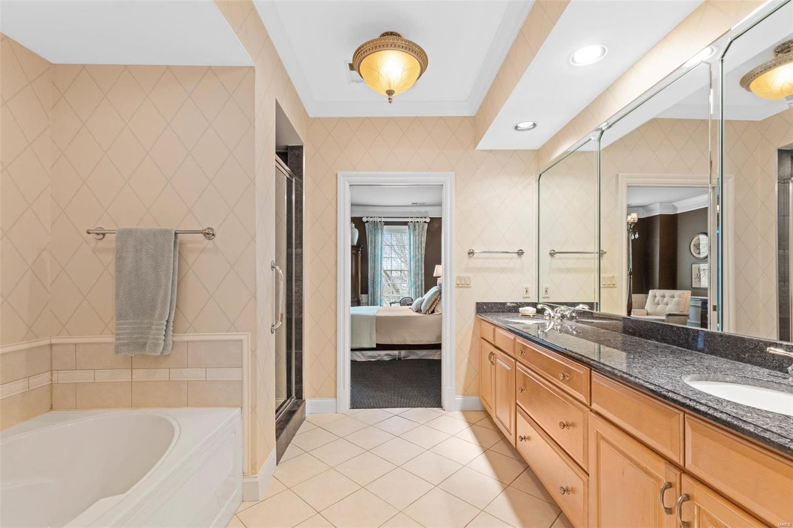 Shaw Place Condo - Residential