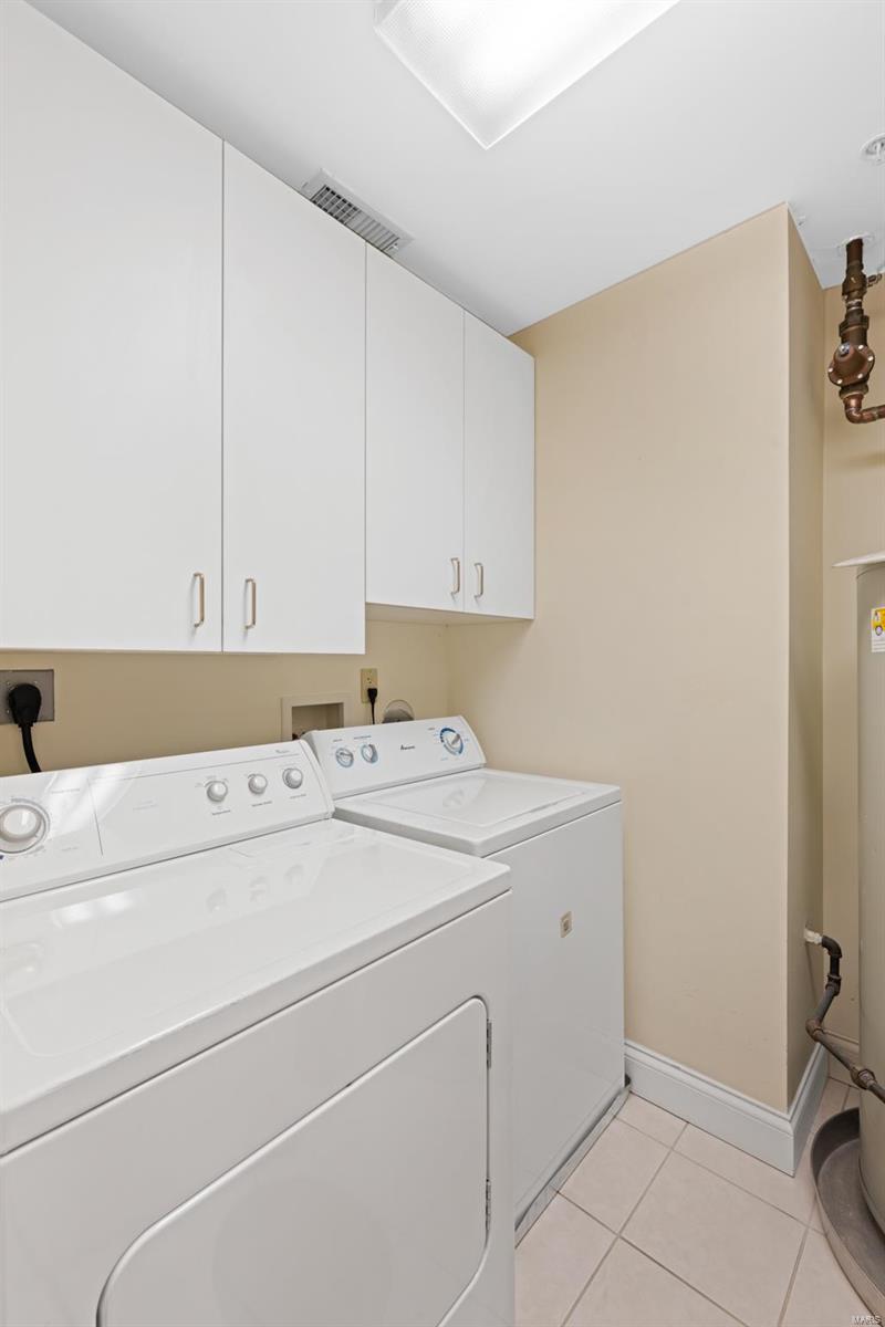 Shaw Place Condo - Residential